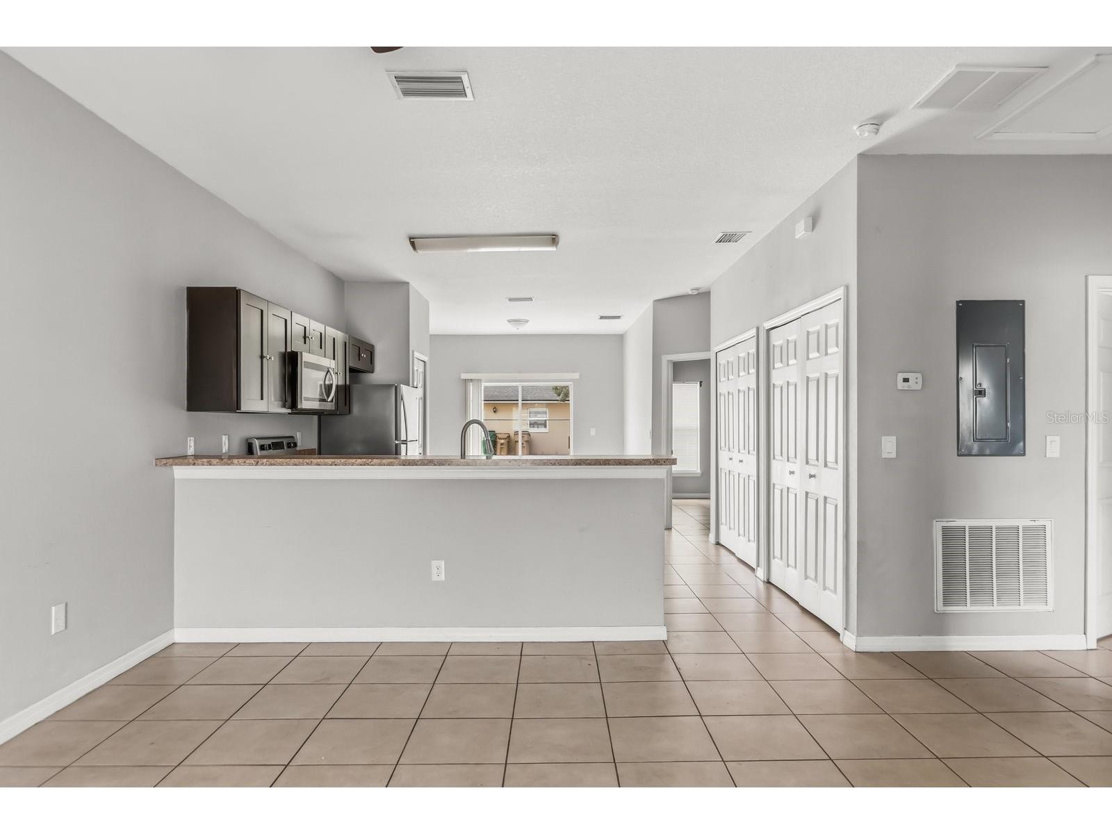 677-679 Royalty Court #2 Kissimmee FL 34758 O6395542 image5