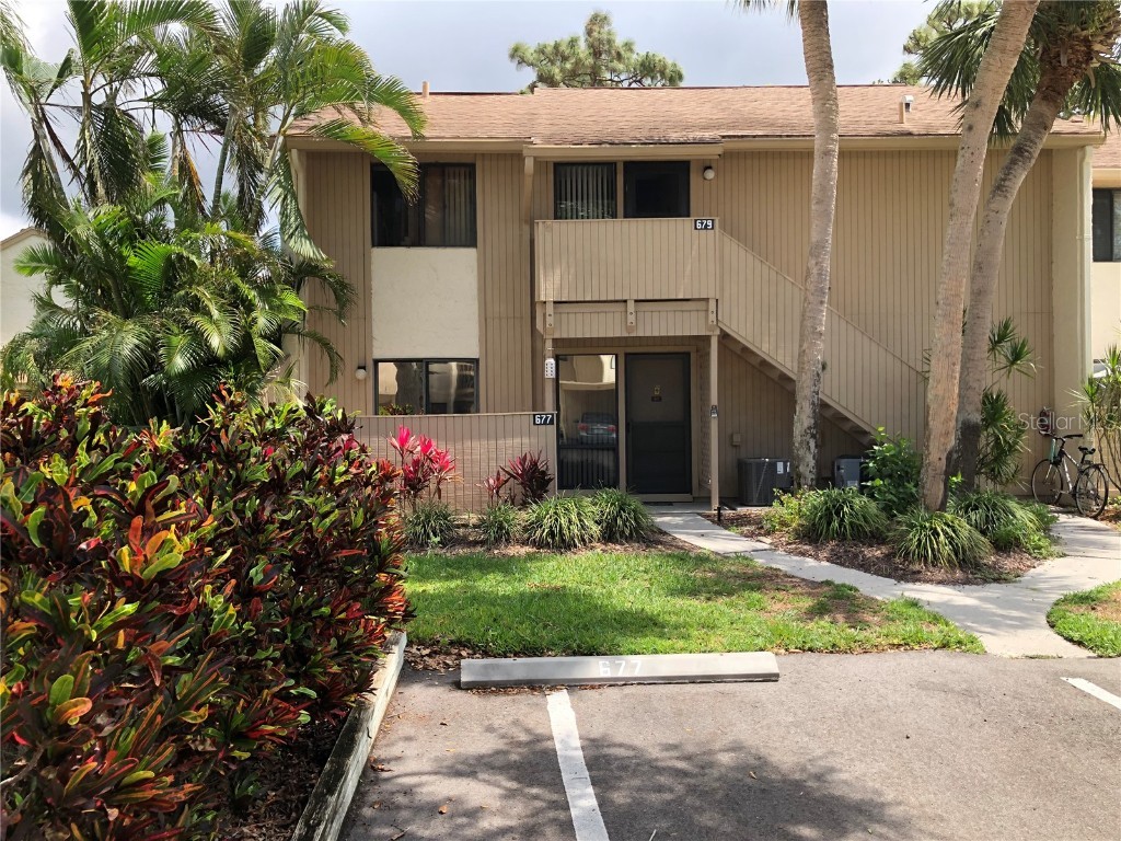 677 Bird Bay Circle #101 Venice FL 34285 N6126435 image1