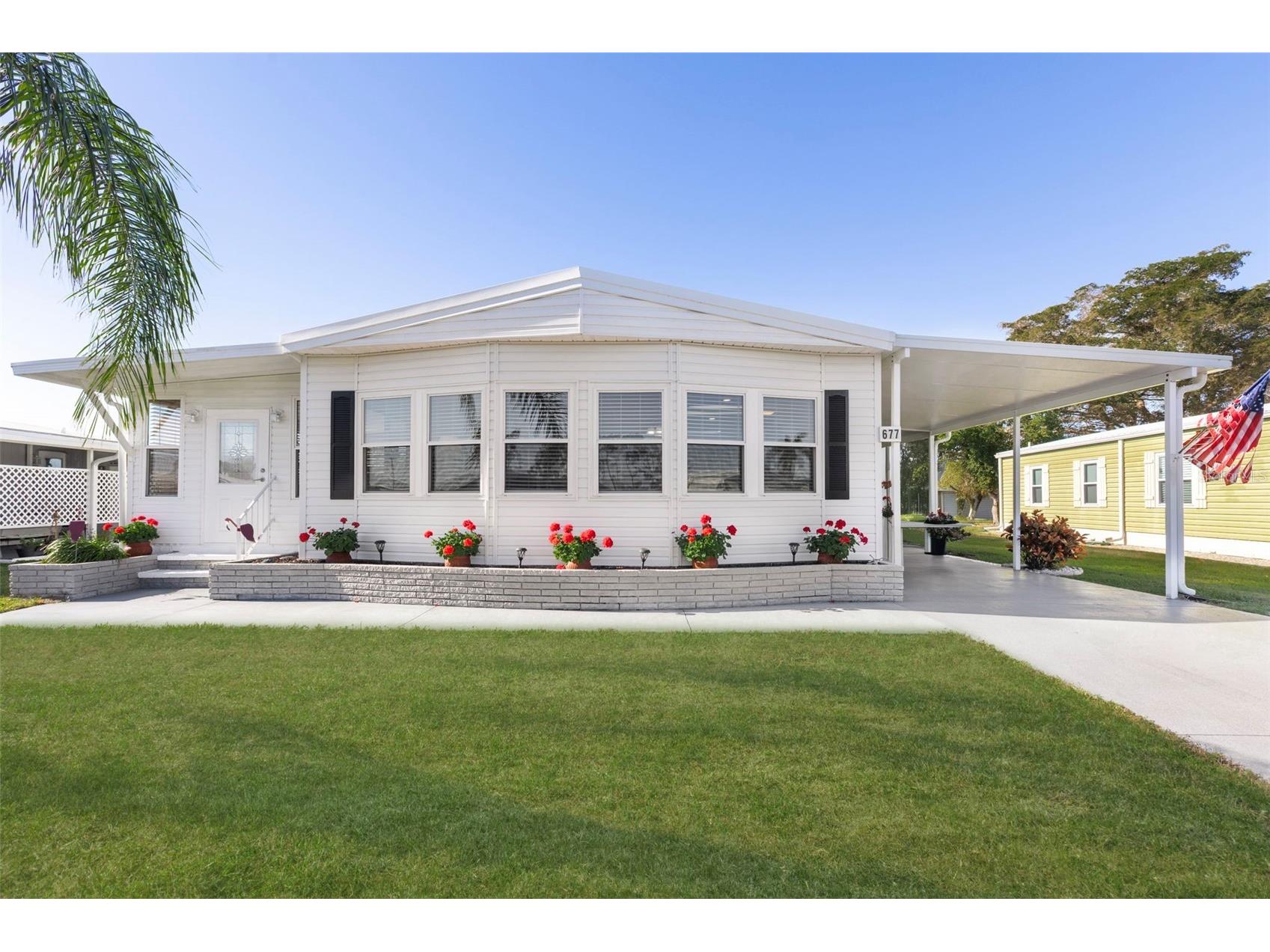 677 El Tango North Port FL 34287 TB8469022 image1