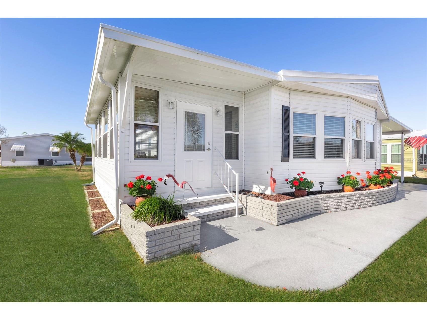 677 El Tango North Port FL 34287 TB8469022 image27