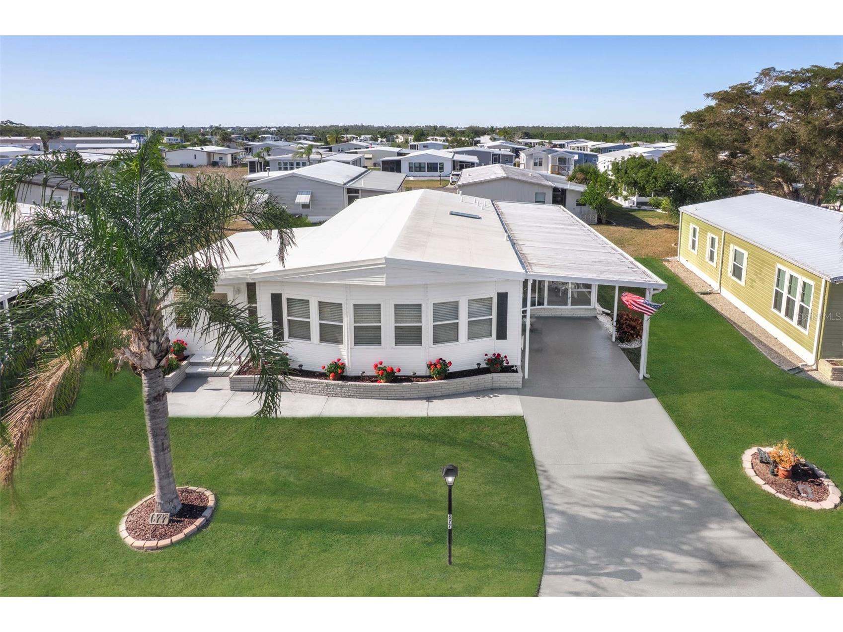 677 El Tango North Port FL 34287 TB8469022 image3