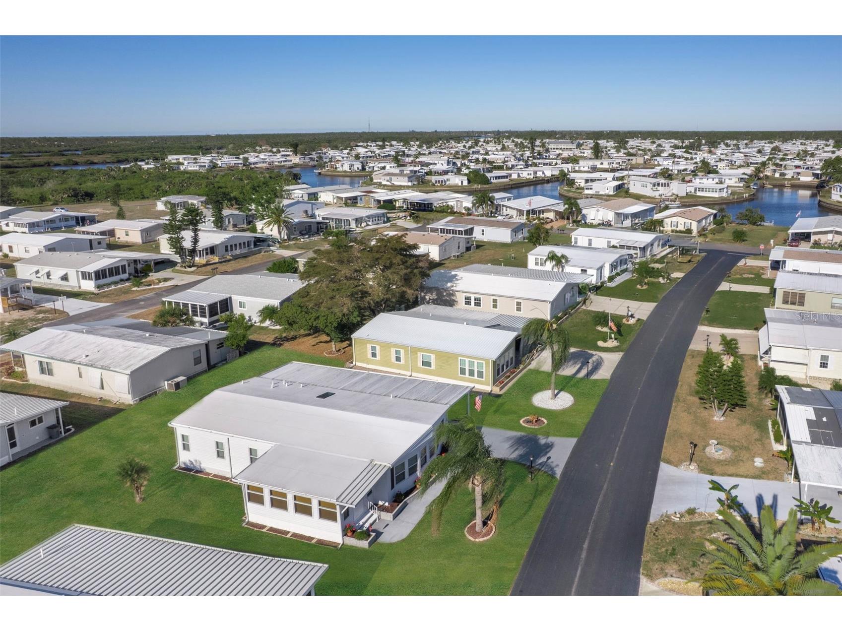 677 El Tango North Port FL 34287 TB8469022 image31