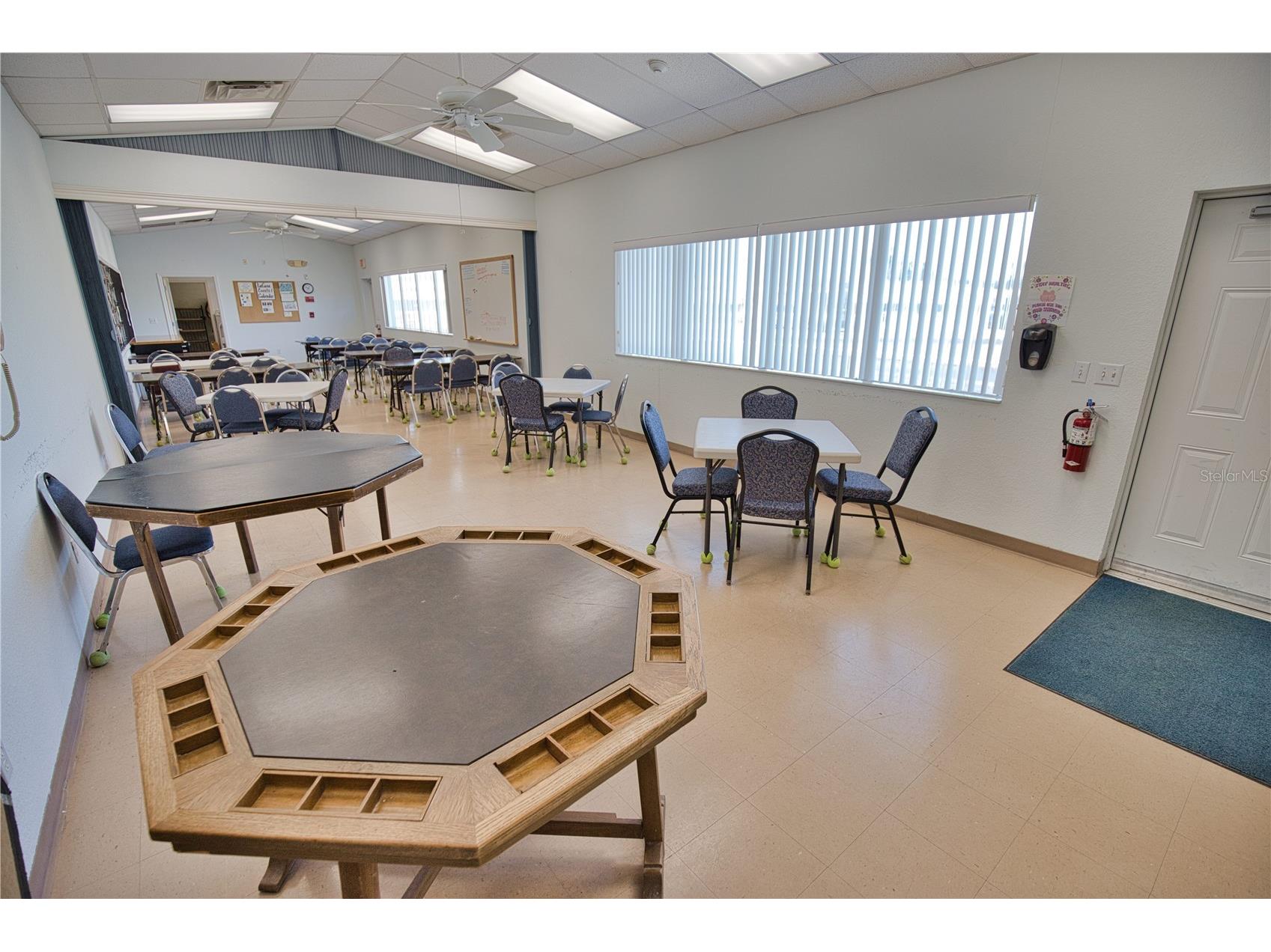 677 El Tango North Port FL 34287 TB8469022 image43