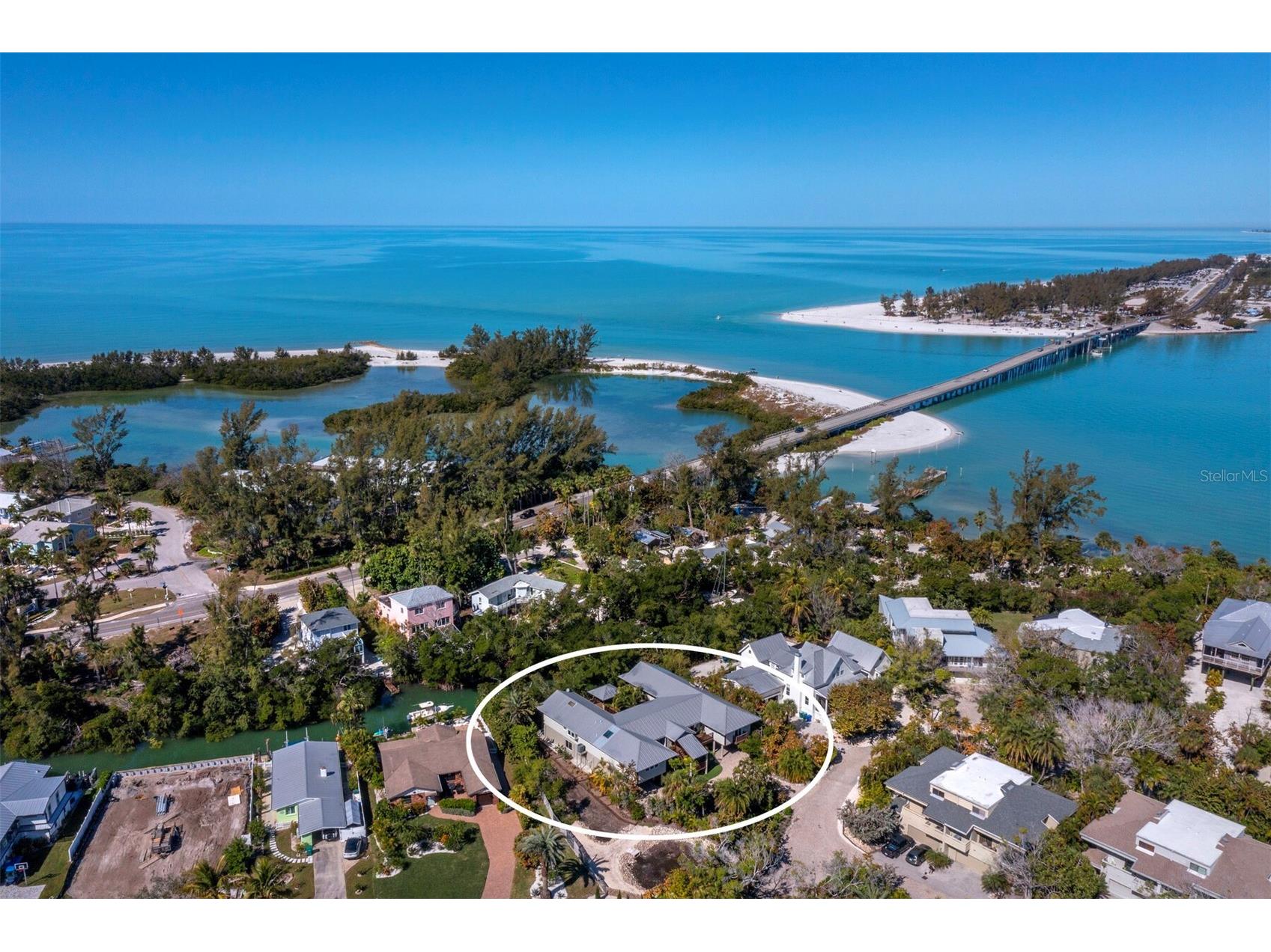 677 Lands End Drive Longboat Key FL 34228 - SAVARESE BAYOU A4682565 image1