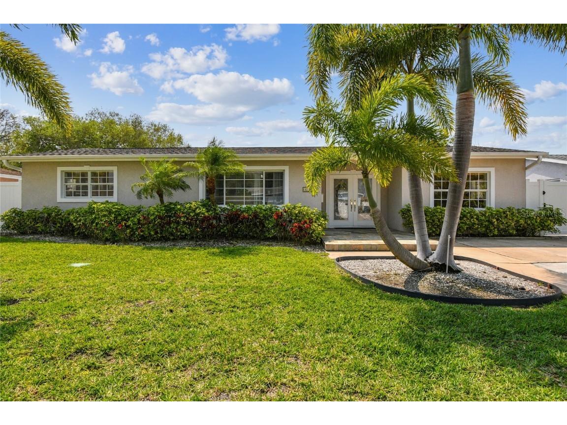 6770 32nd Avenue N Saint Petersburg FL 33710 T3432985 image1