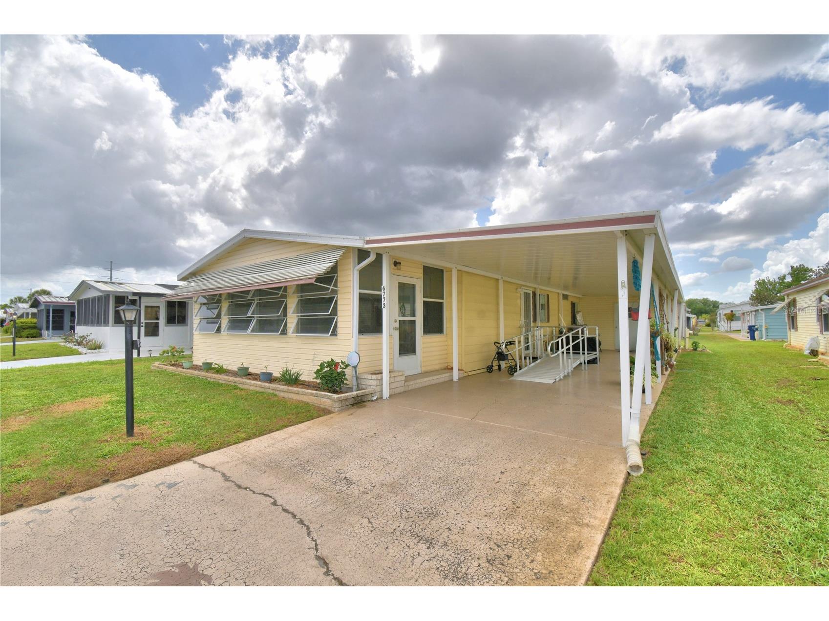 6773 Brentwood Drive NE Winter Haven FL 33881 P4938301 image1