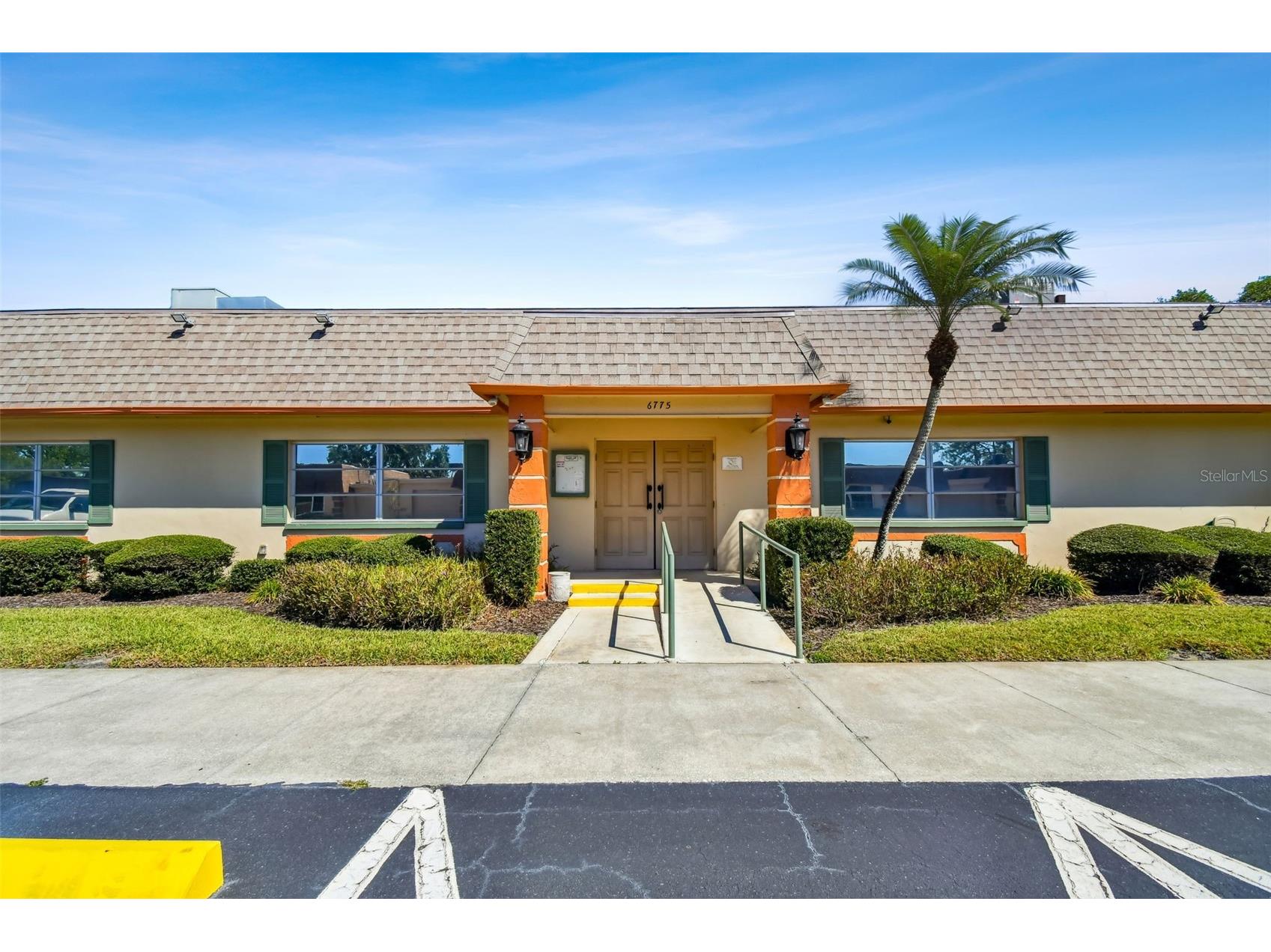 6775 Armand Place N #4 Pinellas Park FL 33781 TB8510341 image25