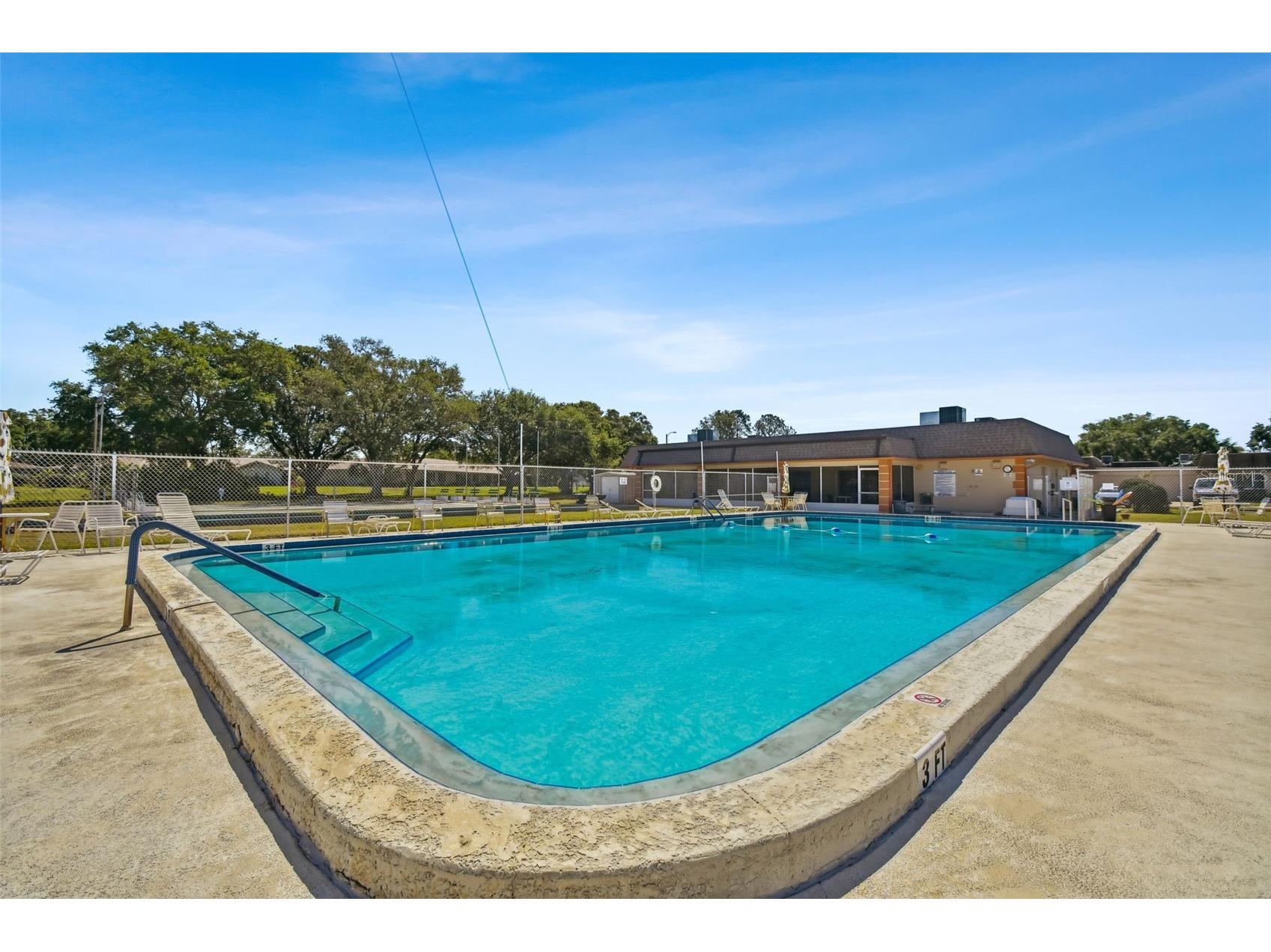 6775 Armand Place N #4 Pinellas Park FL 33781 TB8510341 image32