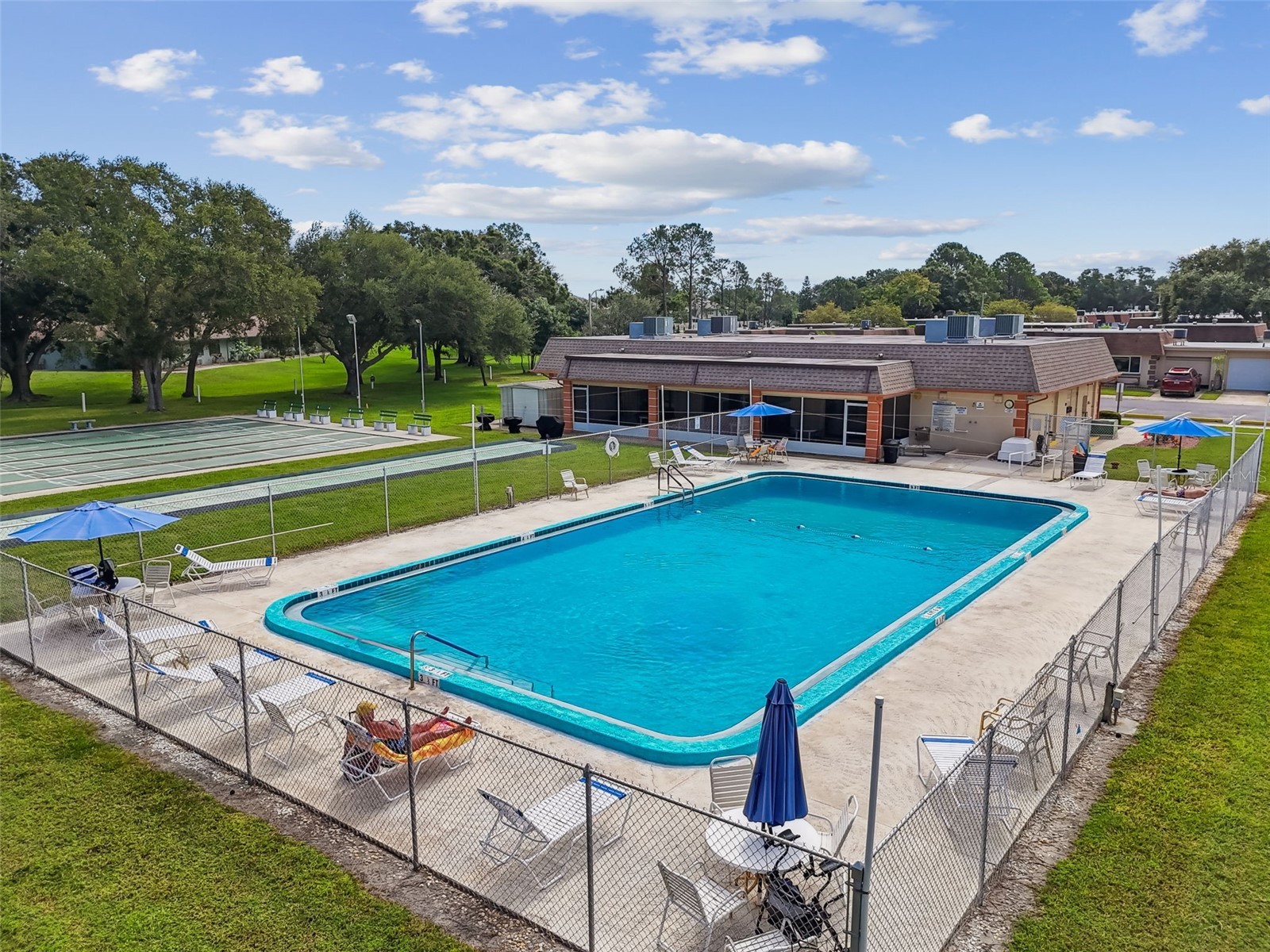 6775 Armand Place N #4 Pinellas Park FL 33781 TB8510341 image33