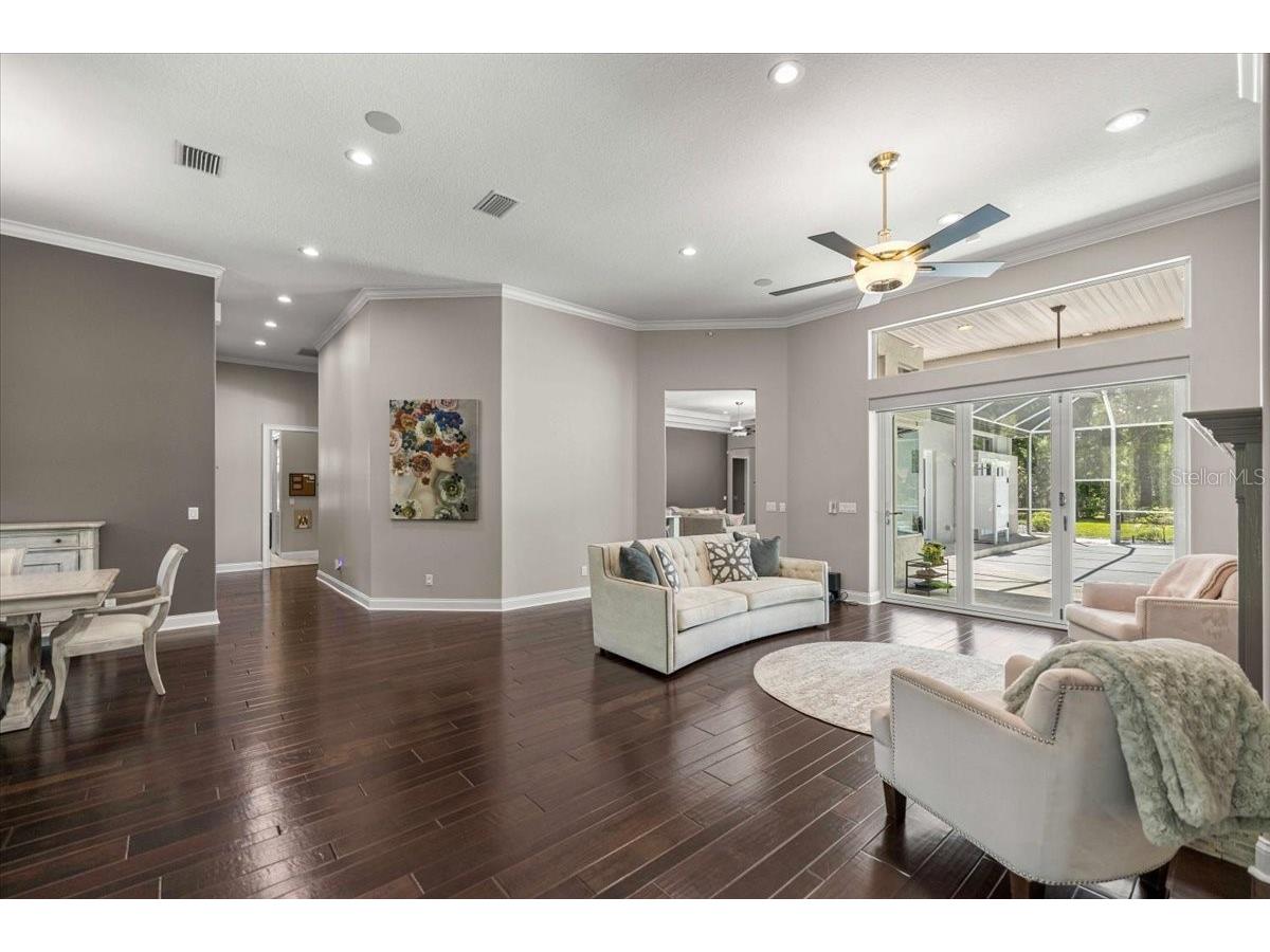 6775 SE 12th Circle Ocala FL 34480 OM724228 image4