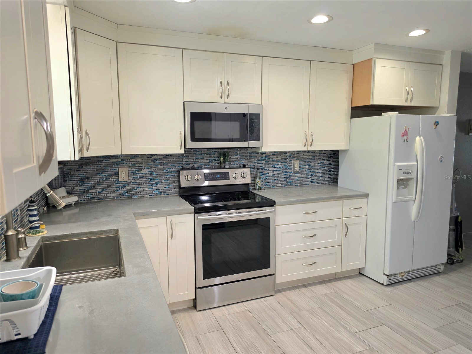 6777 Winkler Road #A236 Fort Myers FL 33919 C7524280 image3