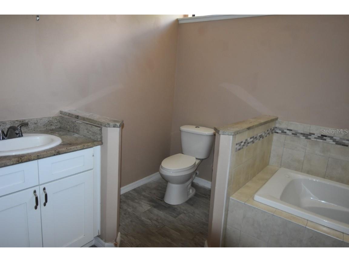 678 Fairchild Avenue Deltona FL 32725 V4944727 image8