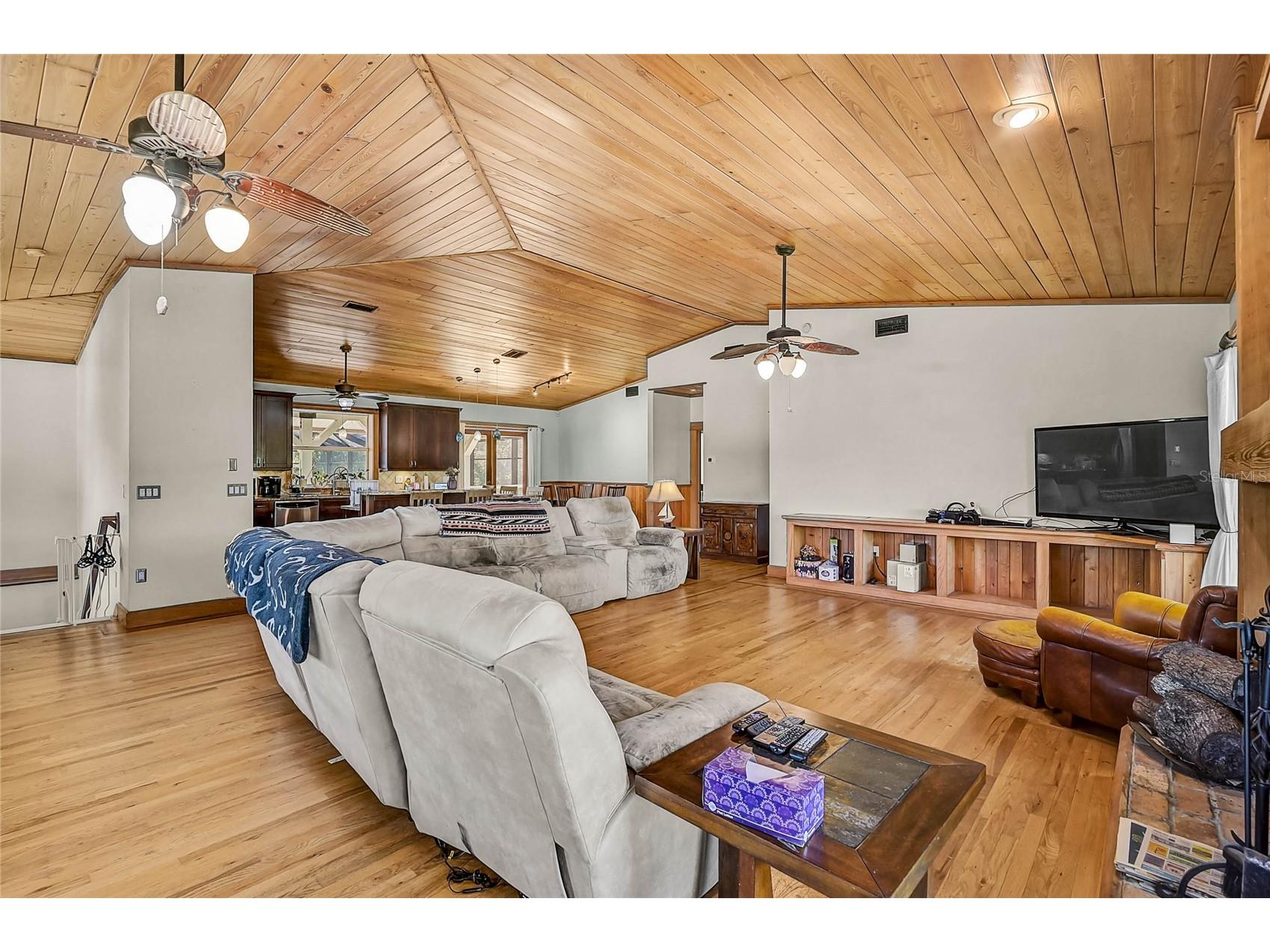 678 Faith Avenue Osprey FL 34229 A4674865 image13
