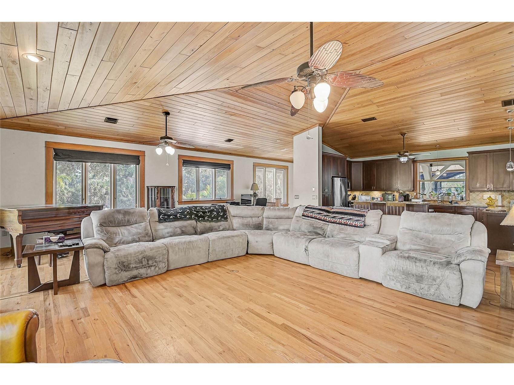 678 Faith Avenue Osprey FL 34229 A4674865 image15