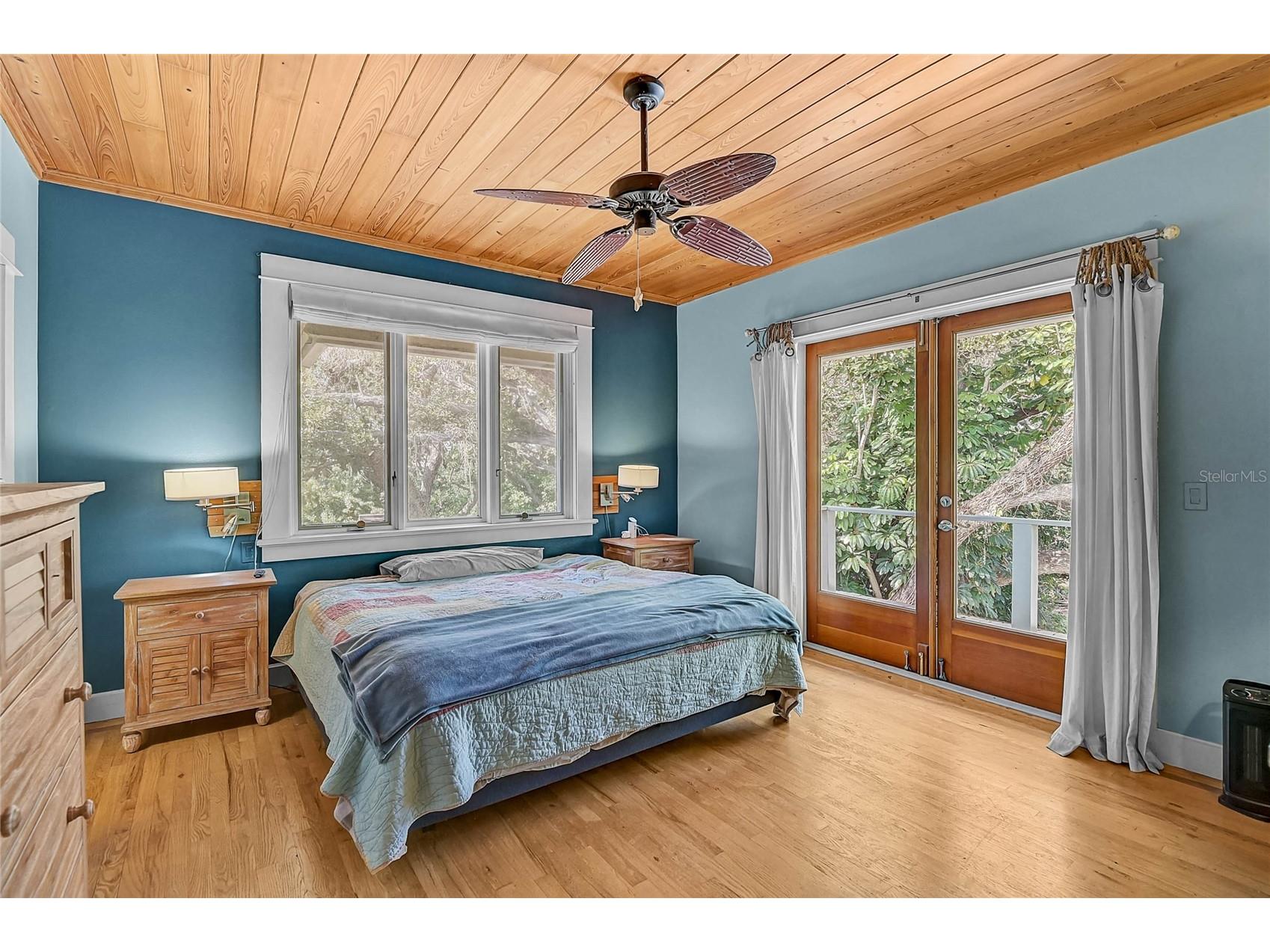 678 Faith Avenue Osprey FL 34229 A4674865 image16