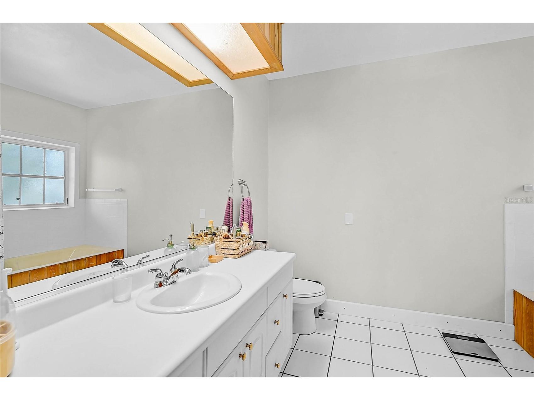 678 Faith Avenue Osprey FL 34229 A4674865 image19