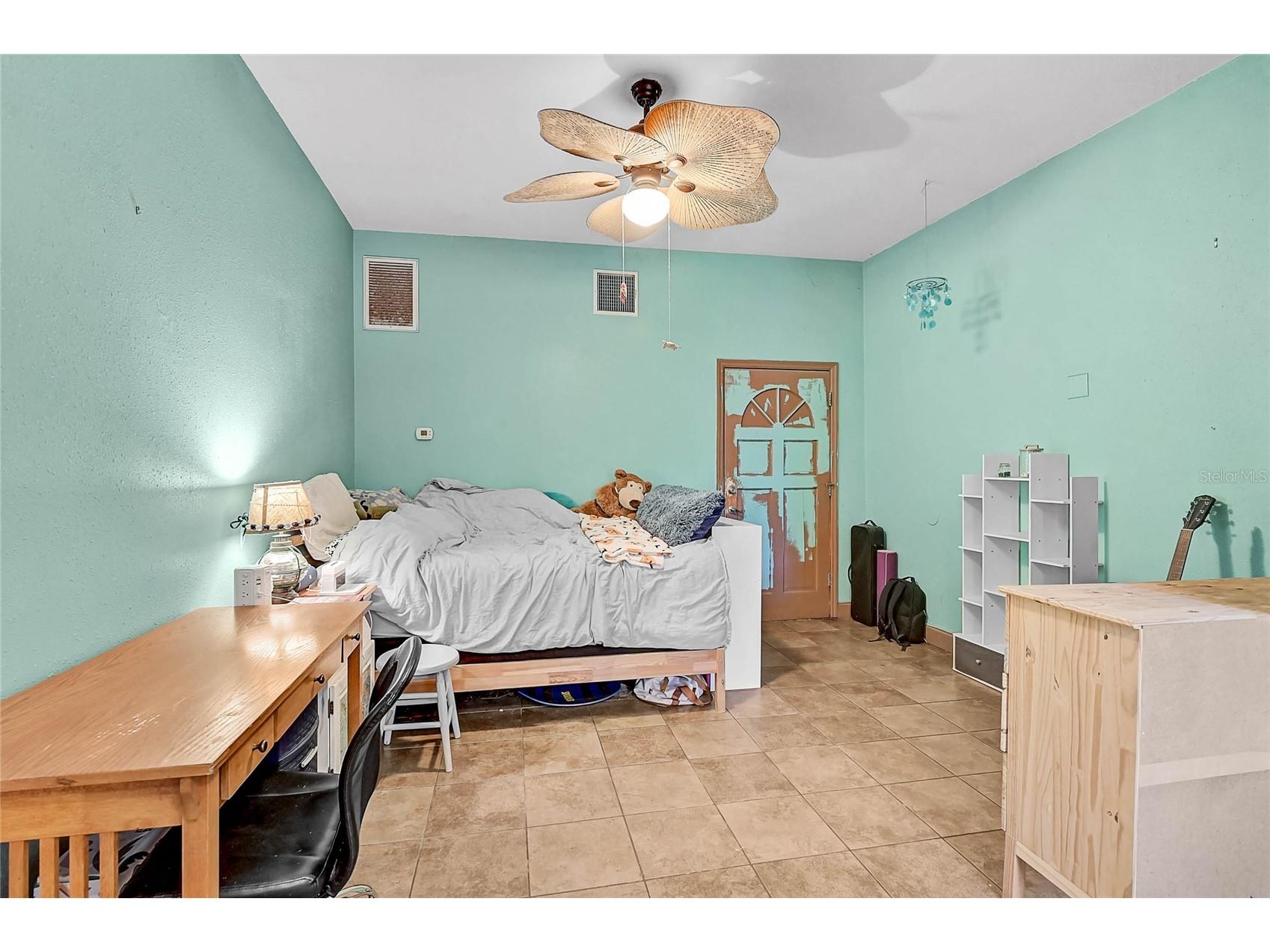 678 Faith Avenue Osprey FL 34229 A4674865 image28