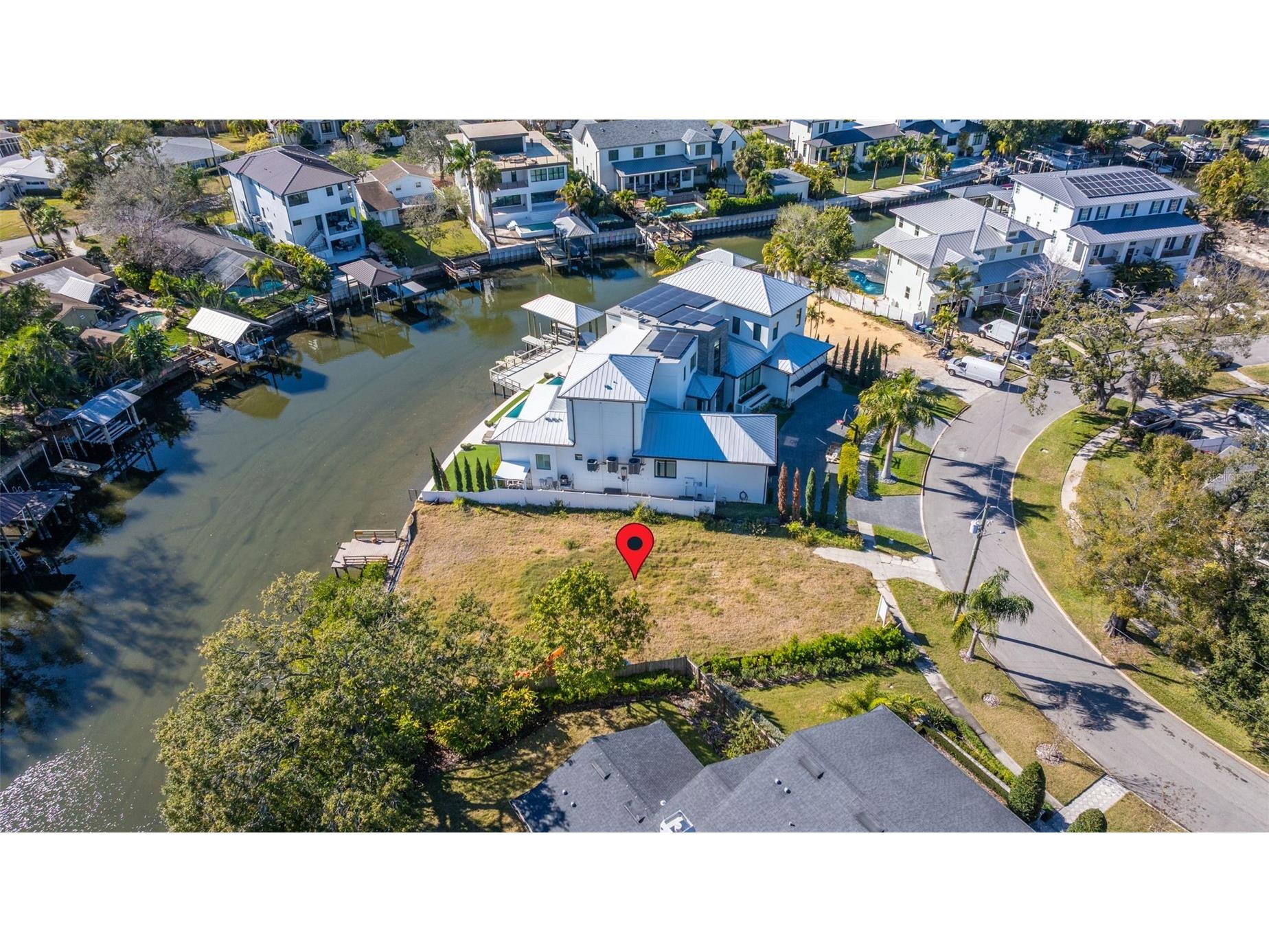 678 Geneva Place Tampa FL 33606 TB8473225 image5