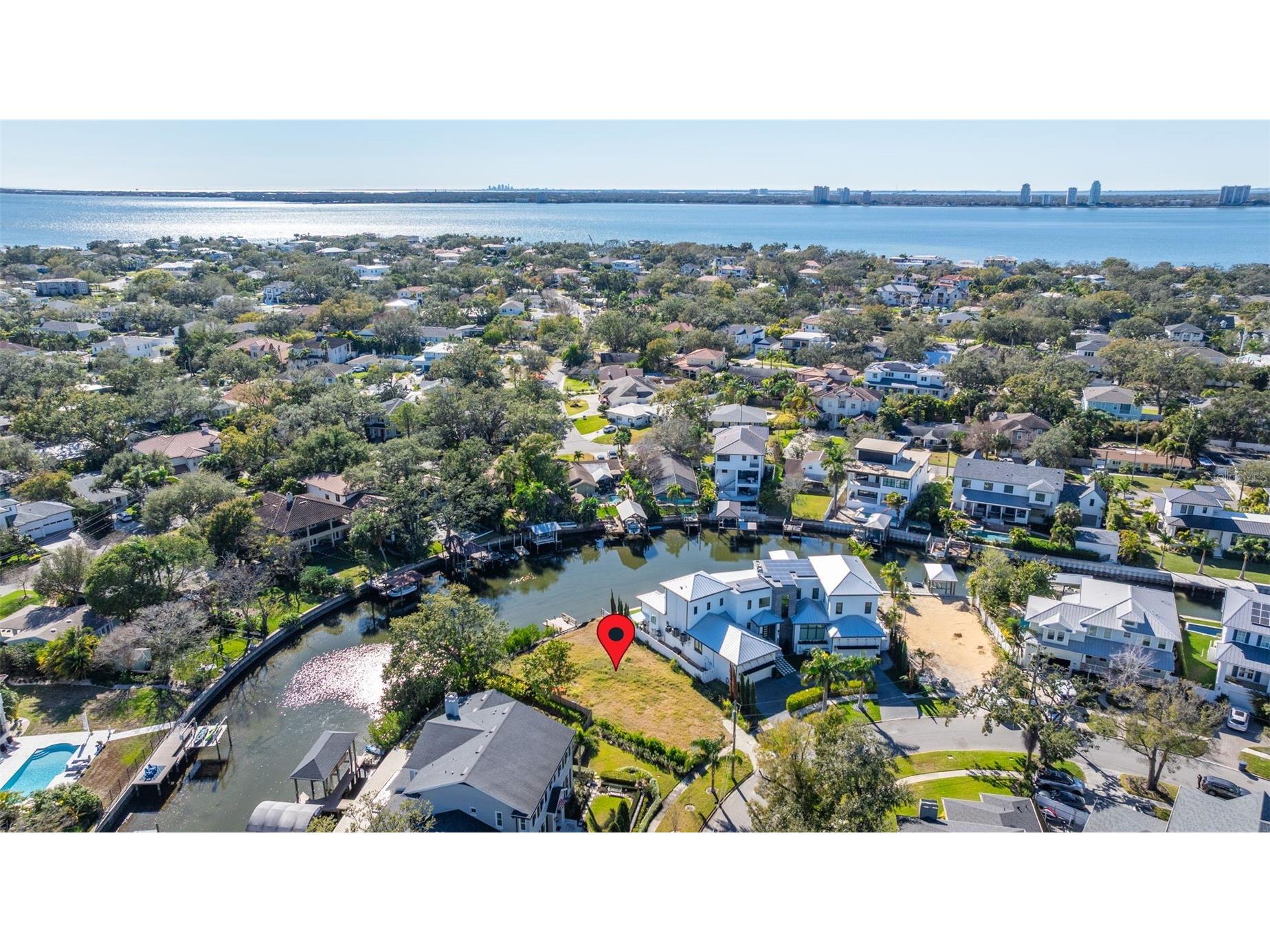 678 Geneva Place Tampa FL 33606 TB8473225 image6