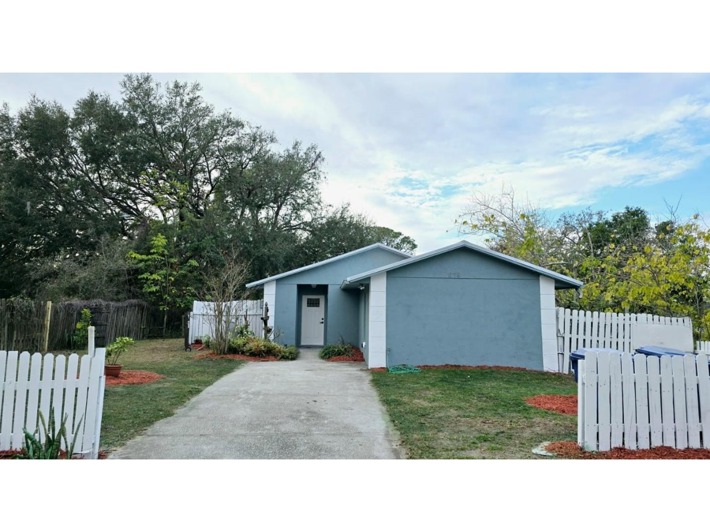 678 Howey Road Groveland FL 34736 G5092079 image1