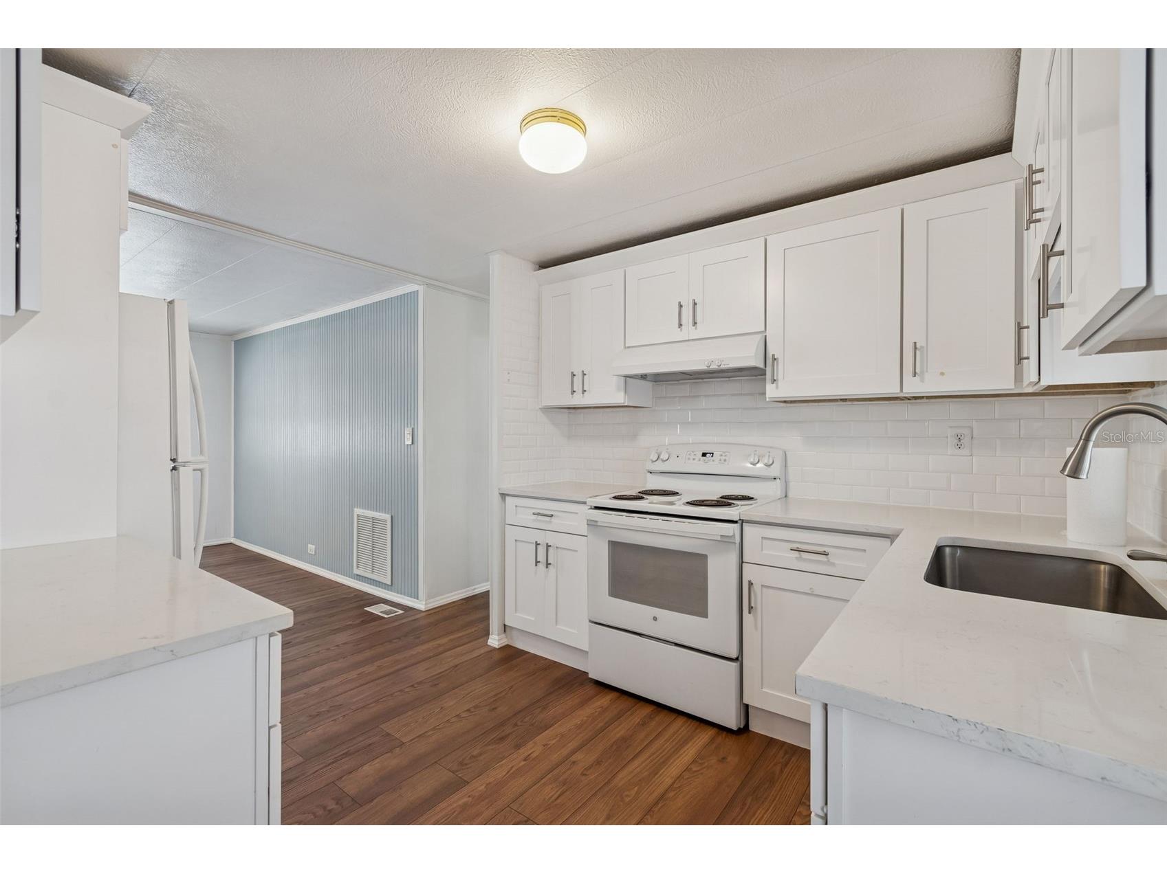 678 Mount Madison Avenue NE #661 Saint Petersburg FL 33702 TB8480116 image15