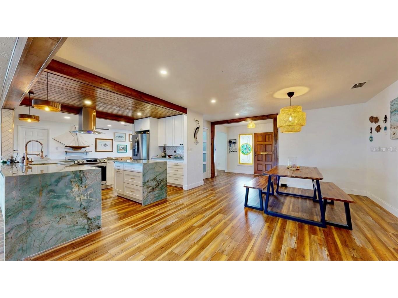 6780 14th Way S Saint Petersburg FL 33705 TB8360584 image20