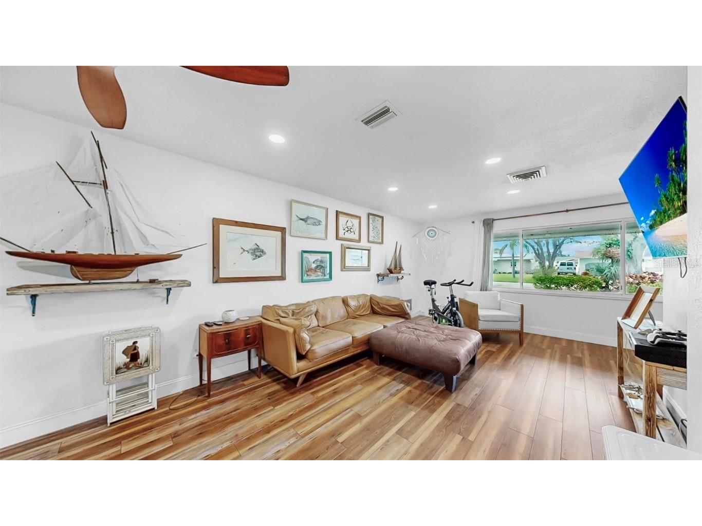 6780 14th Way S Saint Petersburg FL 33705 TB8360584 image21