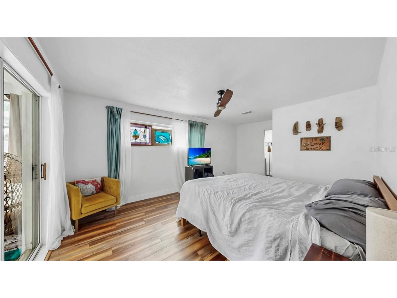 6780 14th Way S Saint Petersburg FL 33705 TB8360584 image49