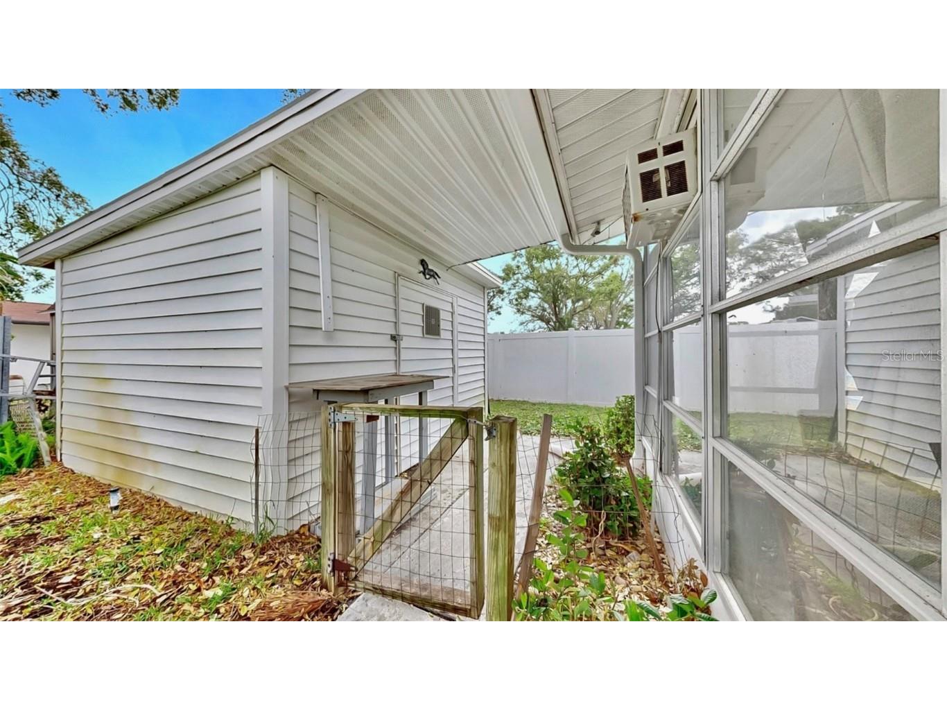 6780 14th Way S Saint Petersburg FL 33705 TB8360584 image53