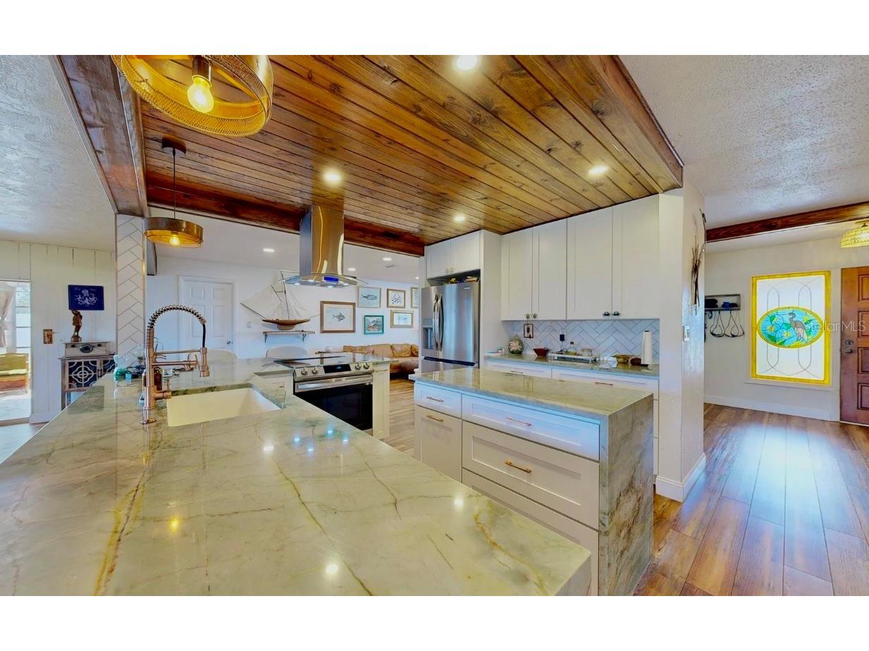 6780 14th Way S Saint Petersburg FL 33705 TB8360584 image6