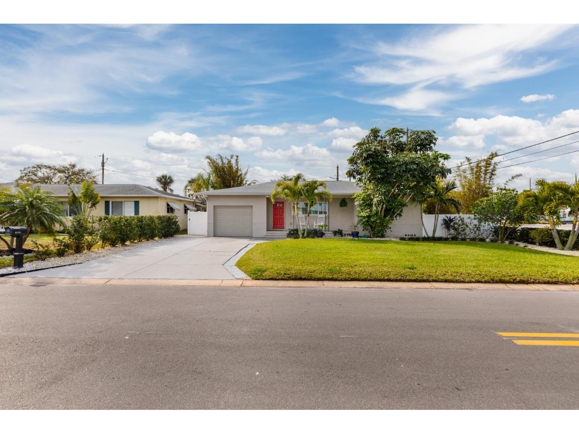 6780 W Flamingo Way S Saint Petersburg FL 33707 U8232890 image1