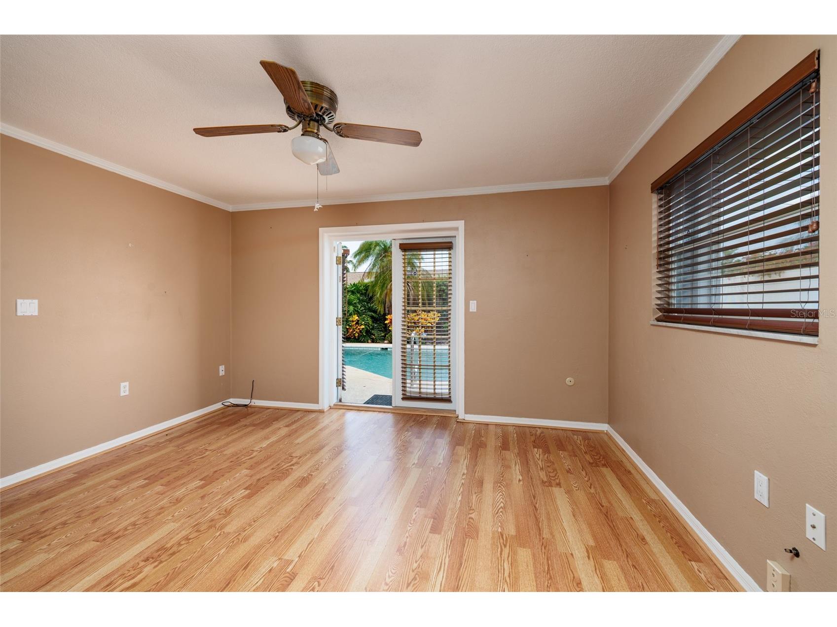 6782 14th Avenue N Saint Petersburg FL 33710 TB8525593 image30