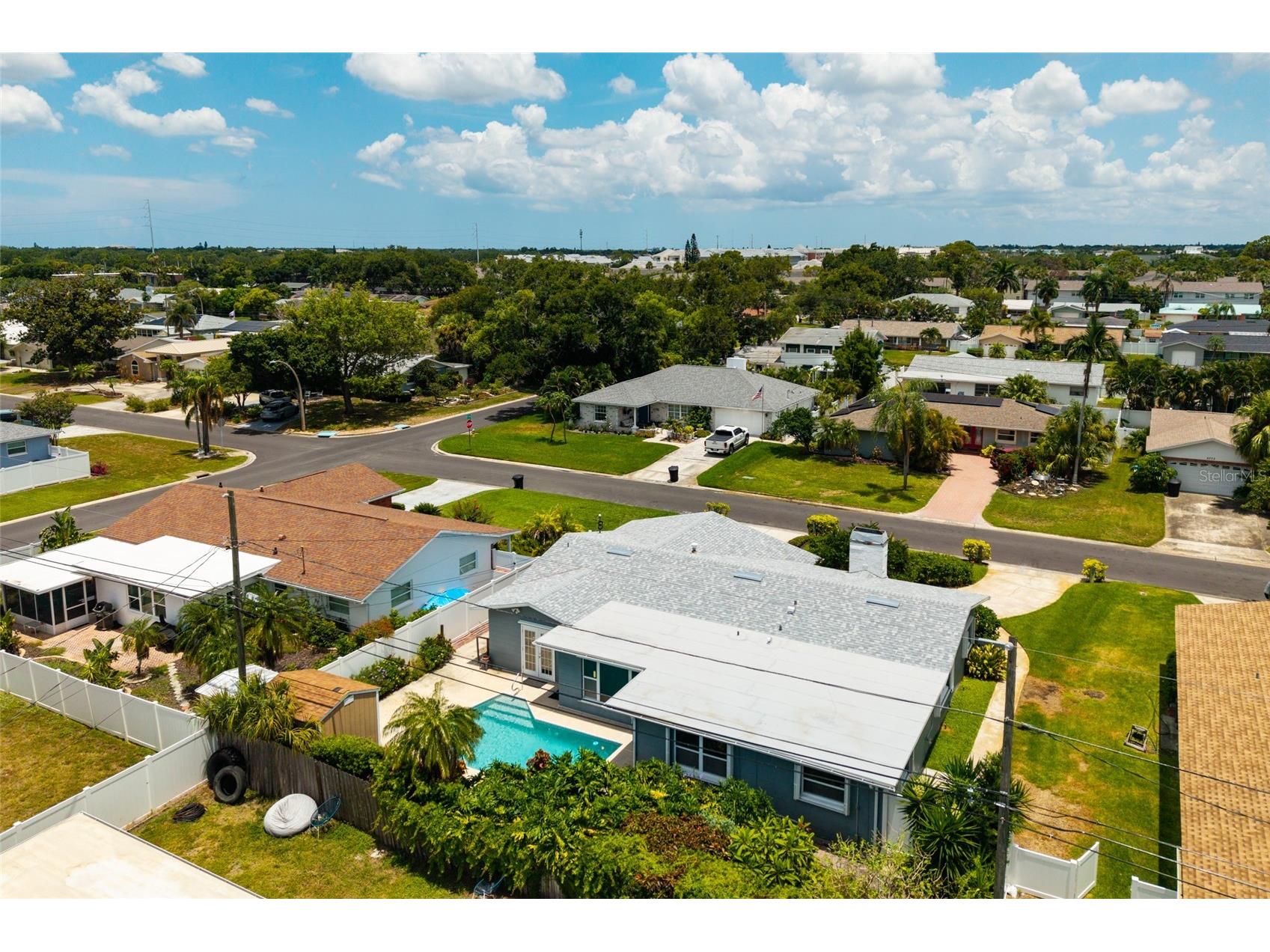 6782 14th Avenue N Saint Petersburg FL 33710 TB8525593 image51