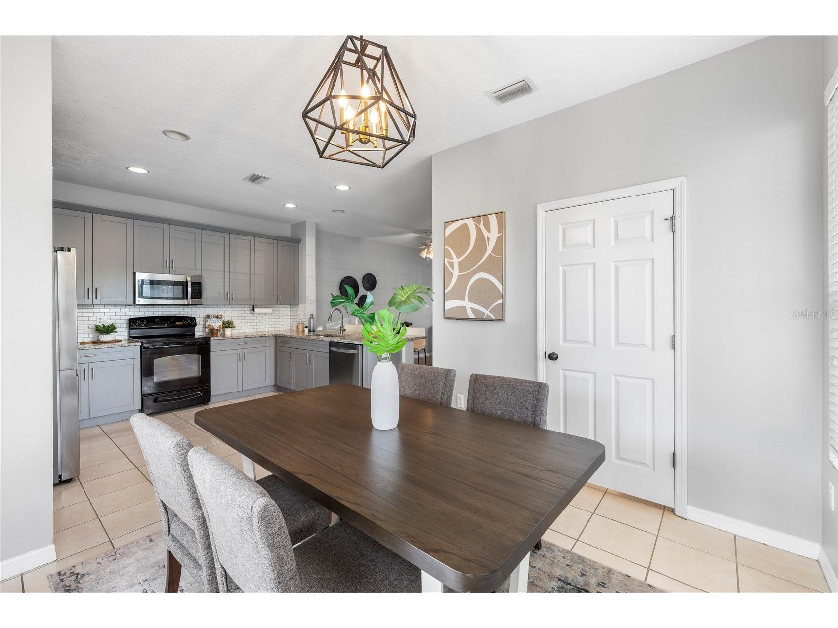 6785 47th Lane N Pinellas Park FL 33781 TB8511593 image15