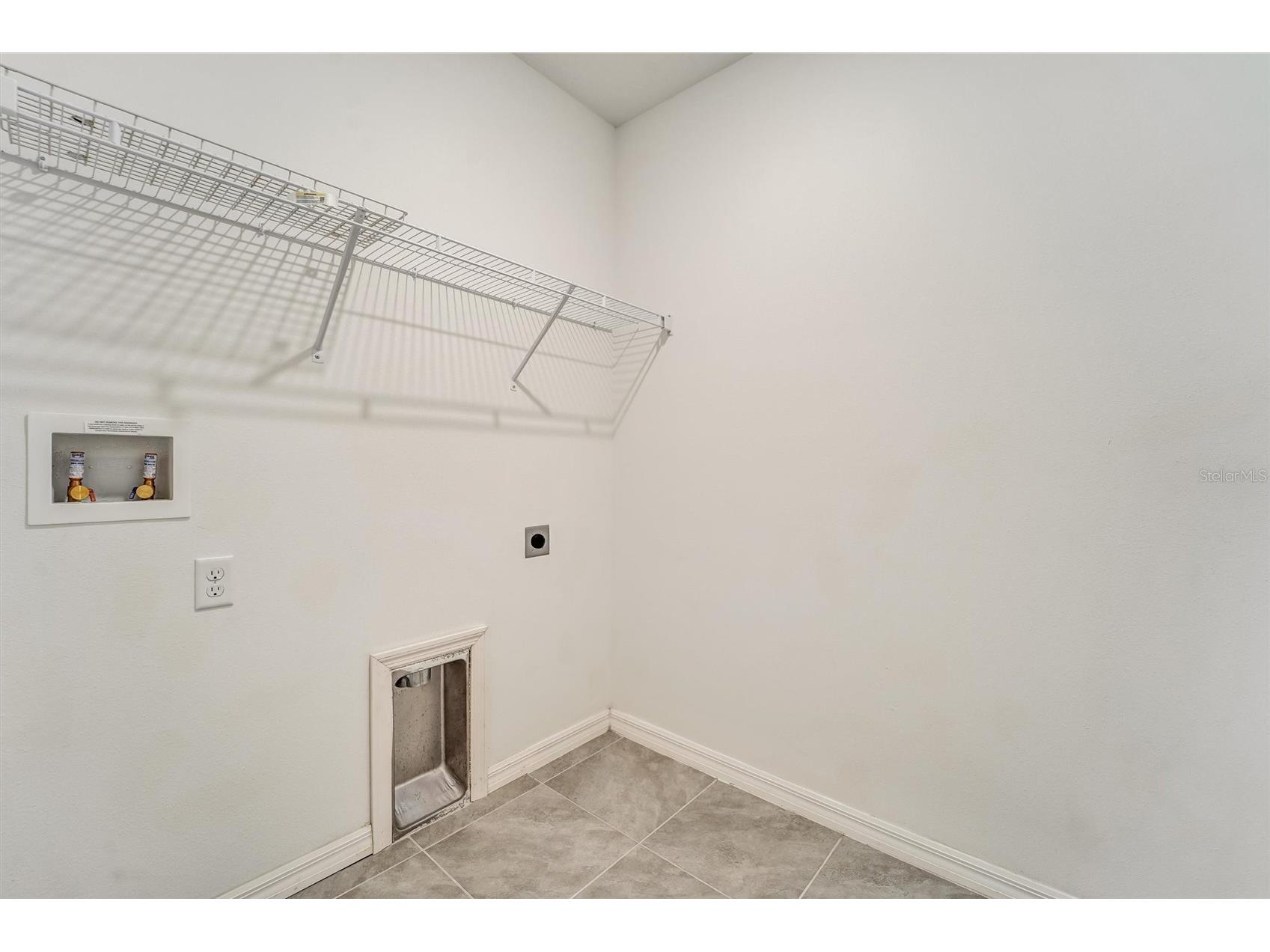 6785 Branham Mill Court Zephyrhills FL 33542 TB8481209 image17