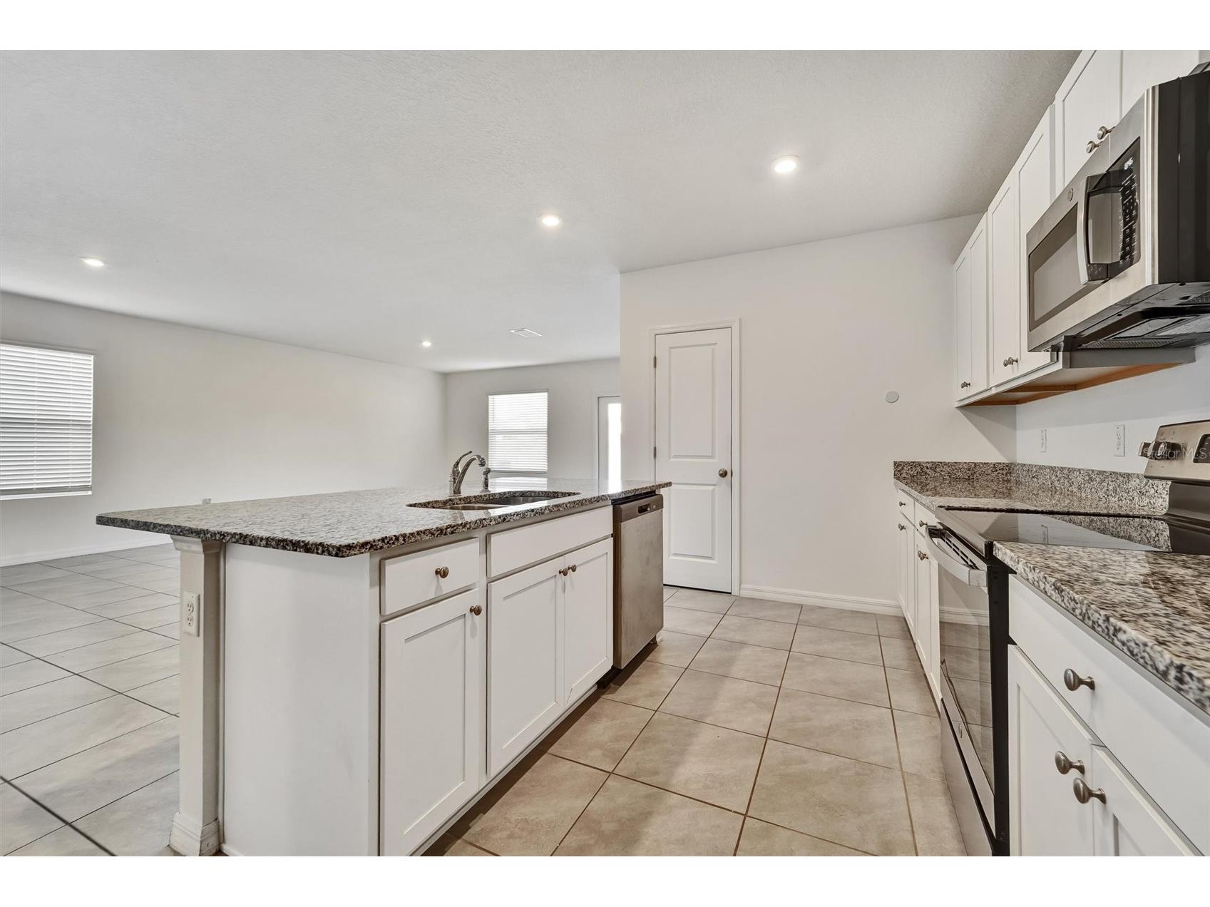6785 Branham Mill Court Zephyrhills FL 33542 TB8481209 image5