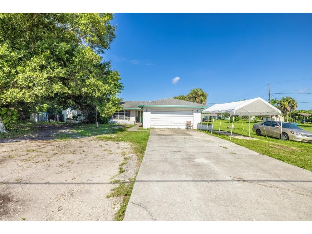 6785 Yarberry Lane Naples FL 34109 TB8390799 image1