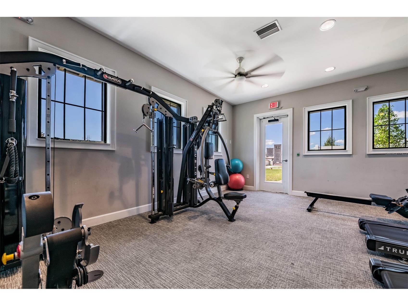 6787 Ripple Pond Loop Zephyrhills FL 33541 TB8485133 image31