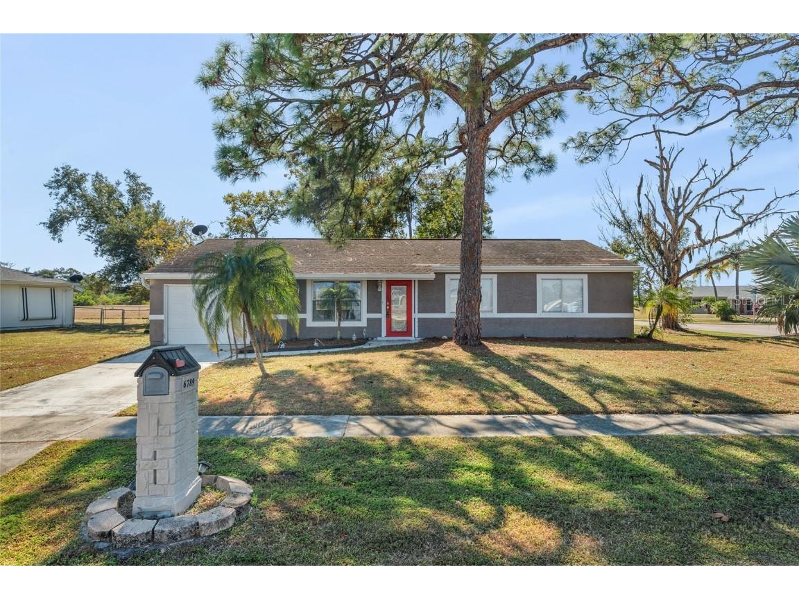 6789 Miro Court North Port FL 34287 A4670515 image1