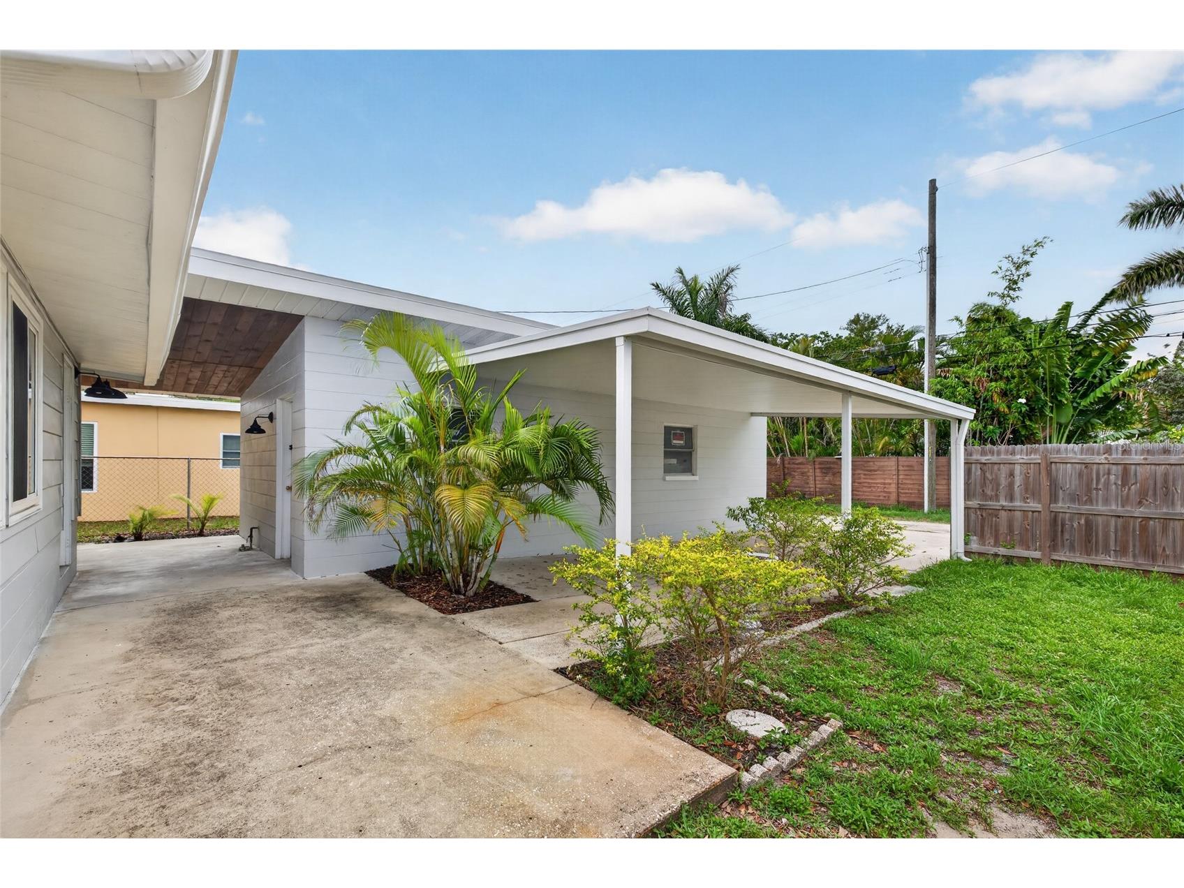 679 71st Ave North Avenue N Saint Petersburg FL 33702 TB8514518 image21