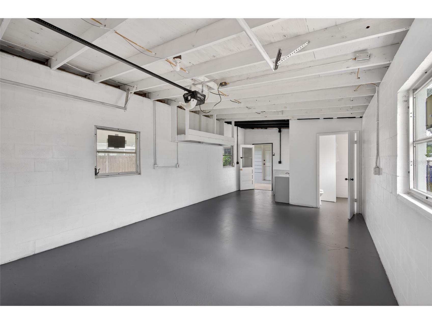 679 71st Ave North Avenue N Saint Petersburg FL 33702 TB8514518 image25