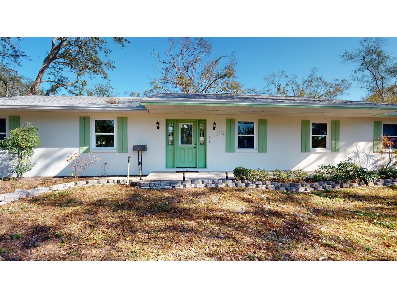 679 Lake Maggiore Boulevard S Saint Petersburg FL 33705 U8242062 image1