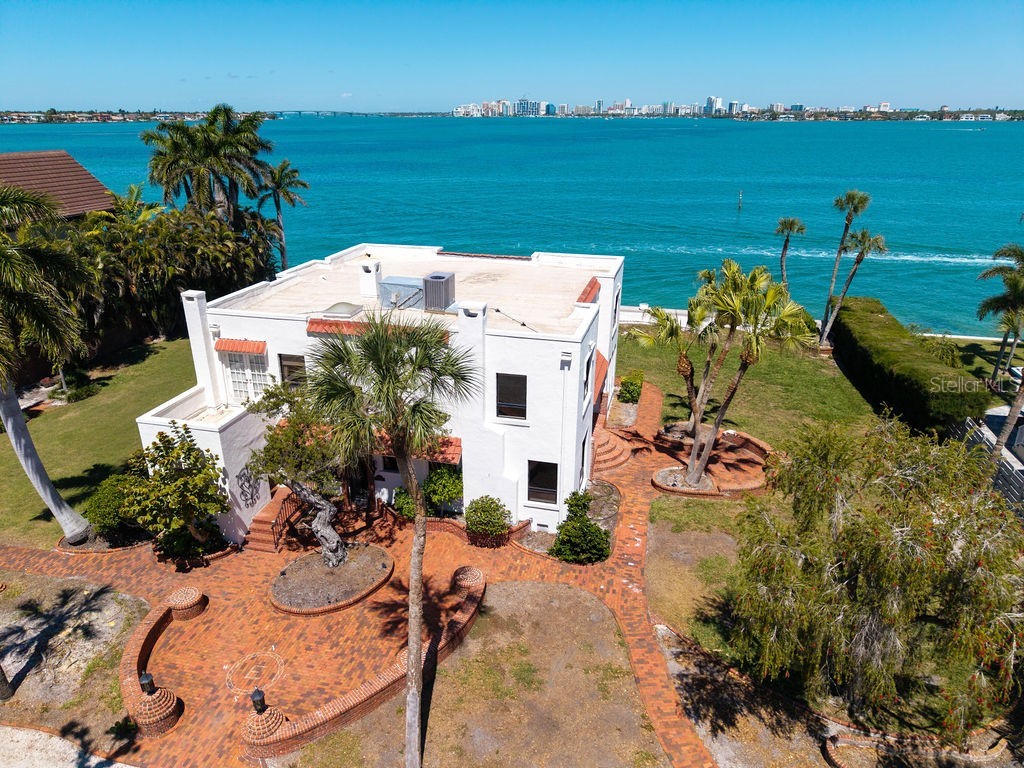 679 Norsota Way Sarasota FL 34242 - SARASOTA BAY A4688044 image1