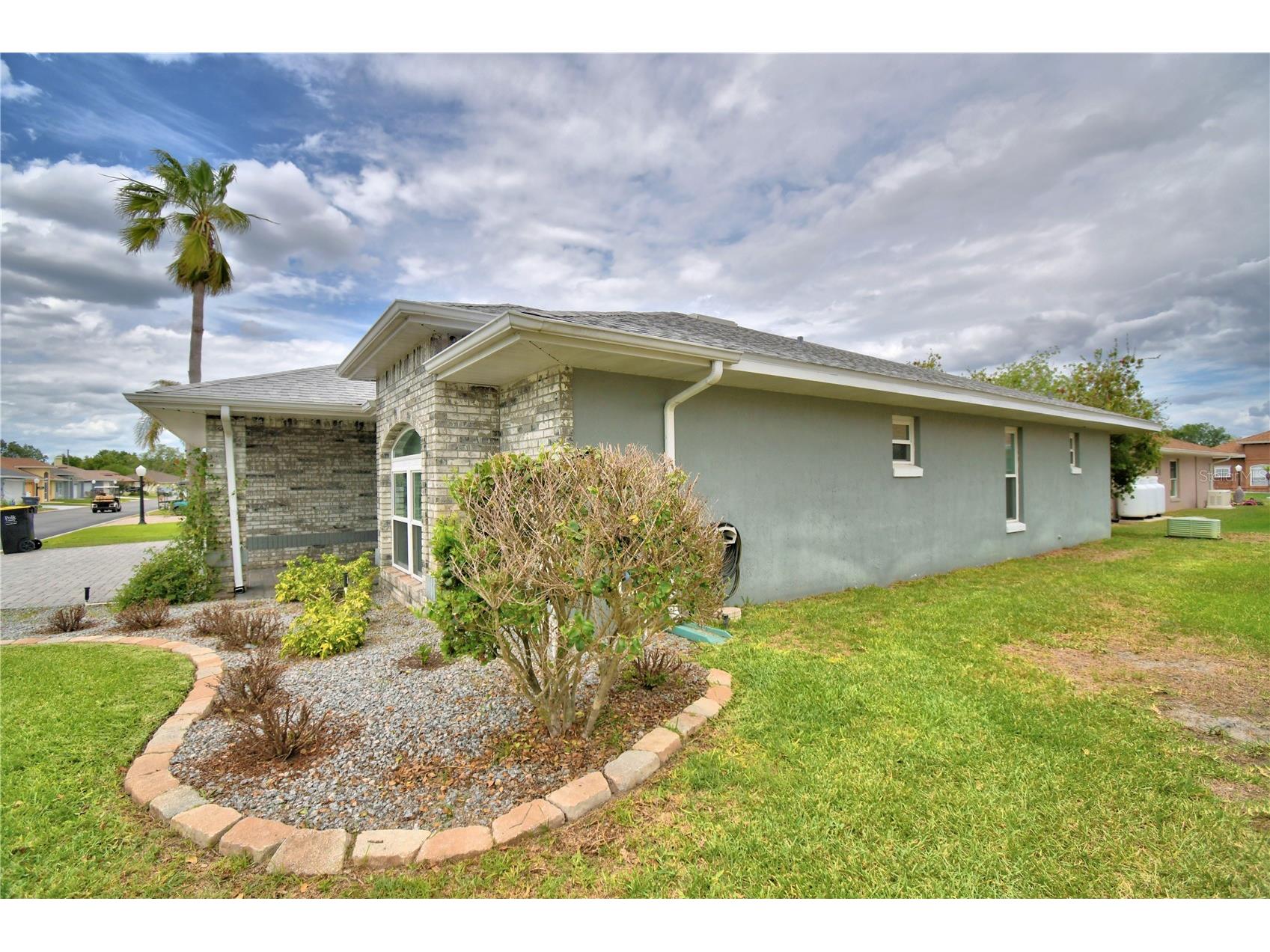 679 Sweetwater Way E Haines City FL 33844 L4961347 image48