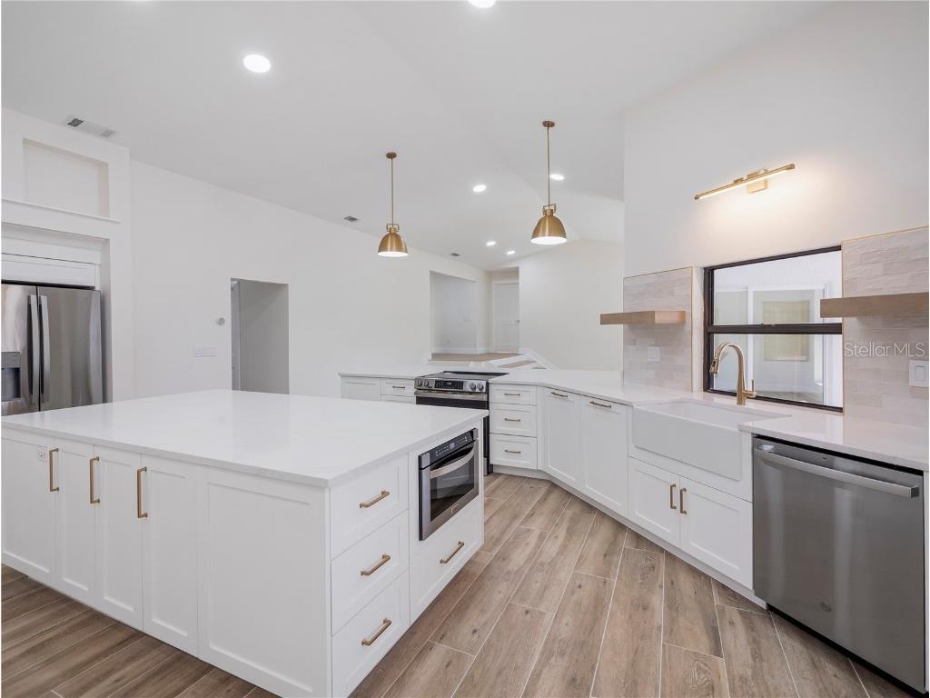 6790 Edgeworth Drive Orlando FL 32819 O6295897 image14