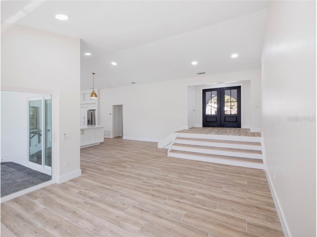 6790 Edgeworth Drive Orlando FL 32819 O6295897 image18