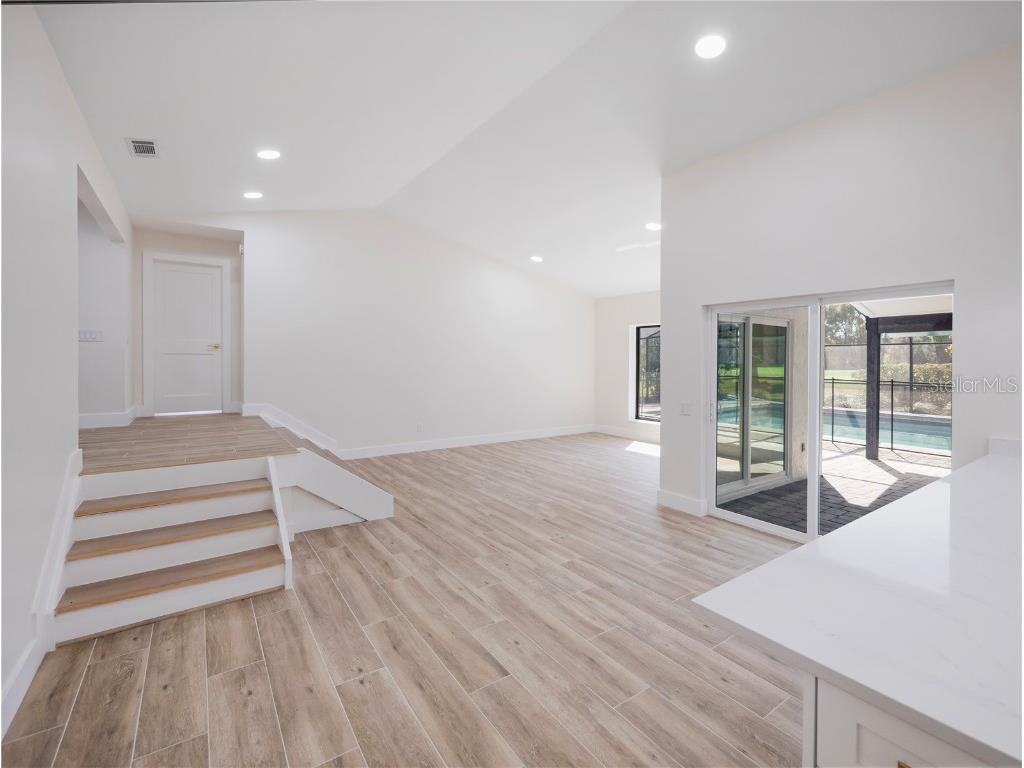 6790 Edgeworth Drive Orlando FL 32819 O6295897 image19