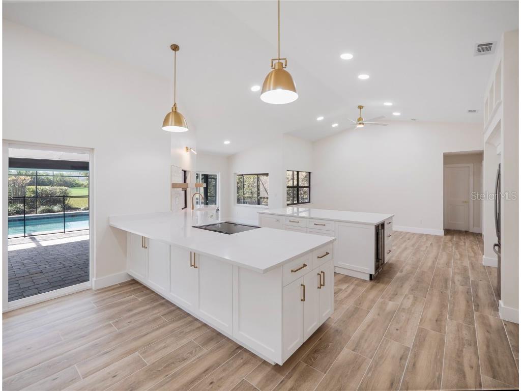 6790 Edgeworth Drive Orlando FL 32819 O6295897 image2