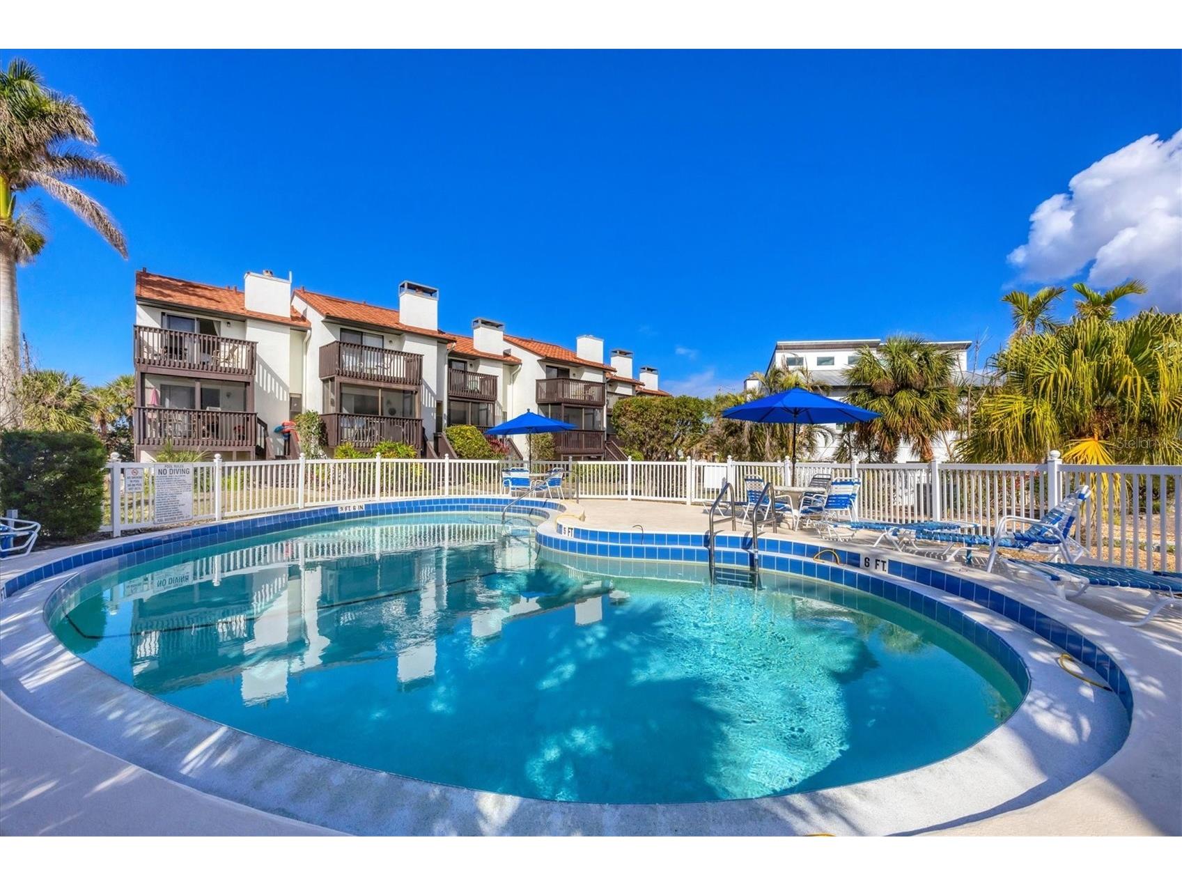 6790 Sarasea Circle #6790 Sarasota FL 34242 A4671923 image39