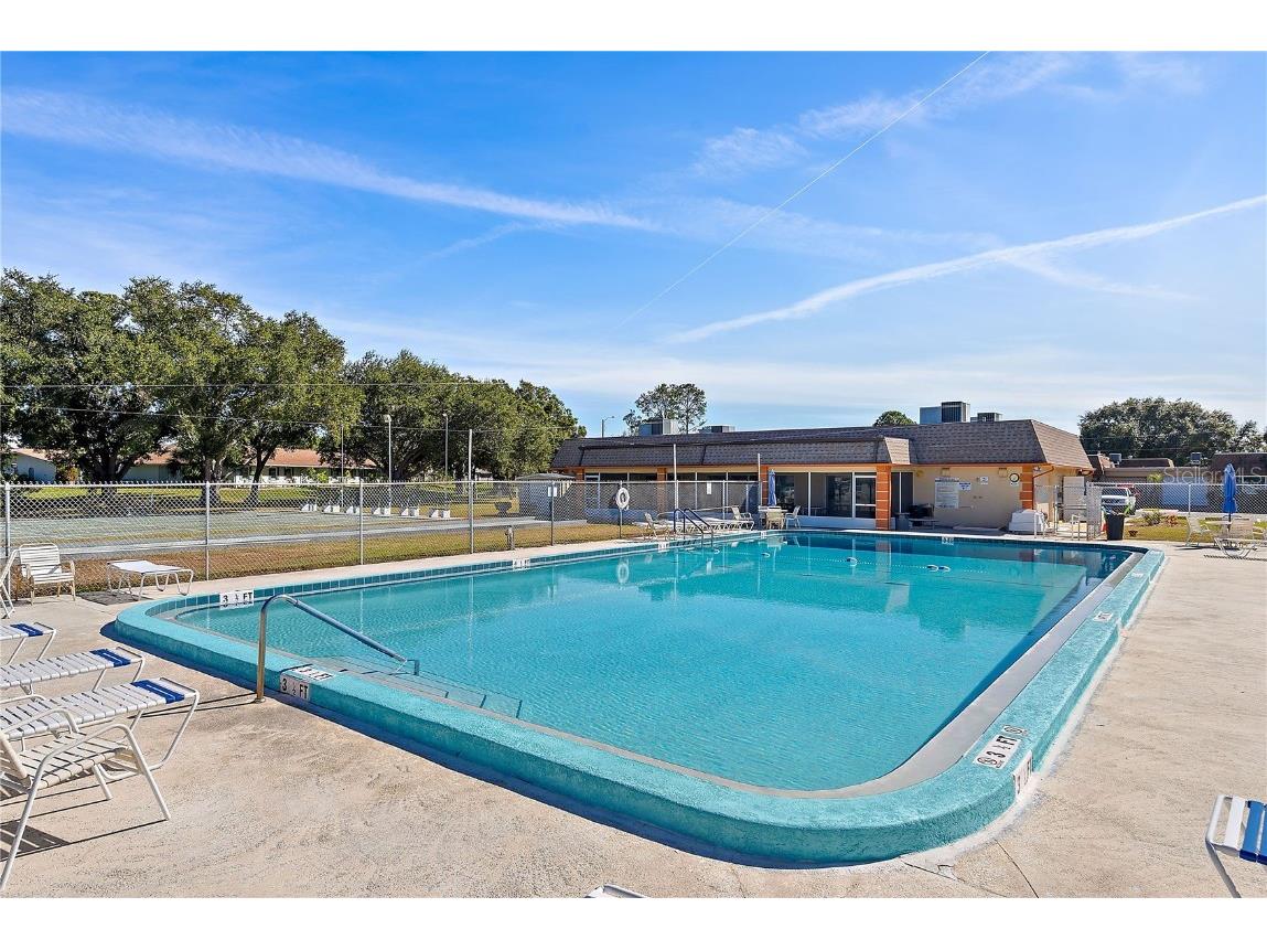 6795 Armand Place N #4 Pinellas Park FL 33781 TB8448122 image24